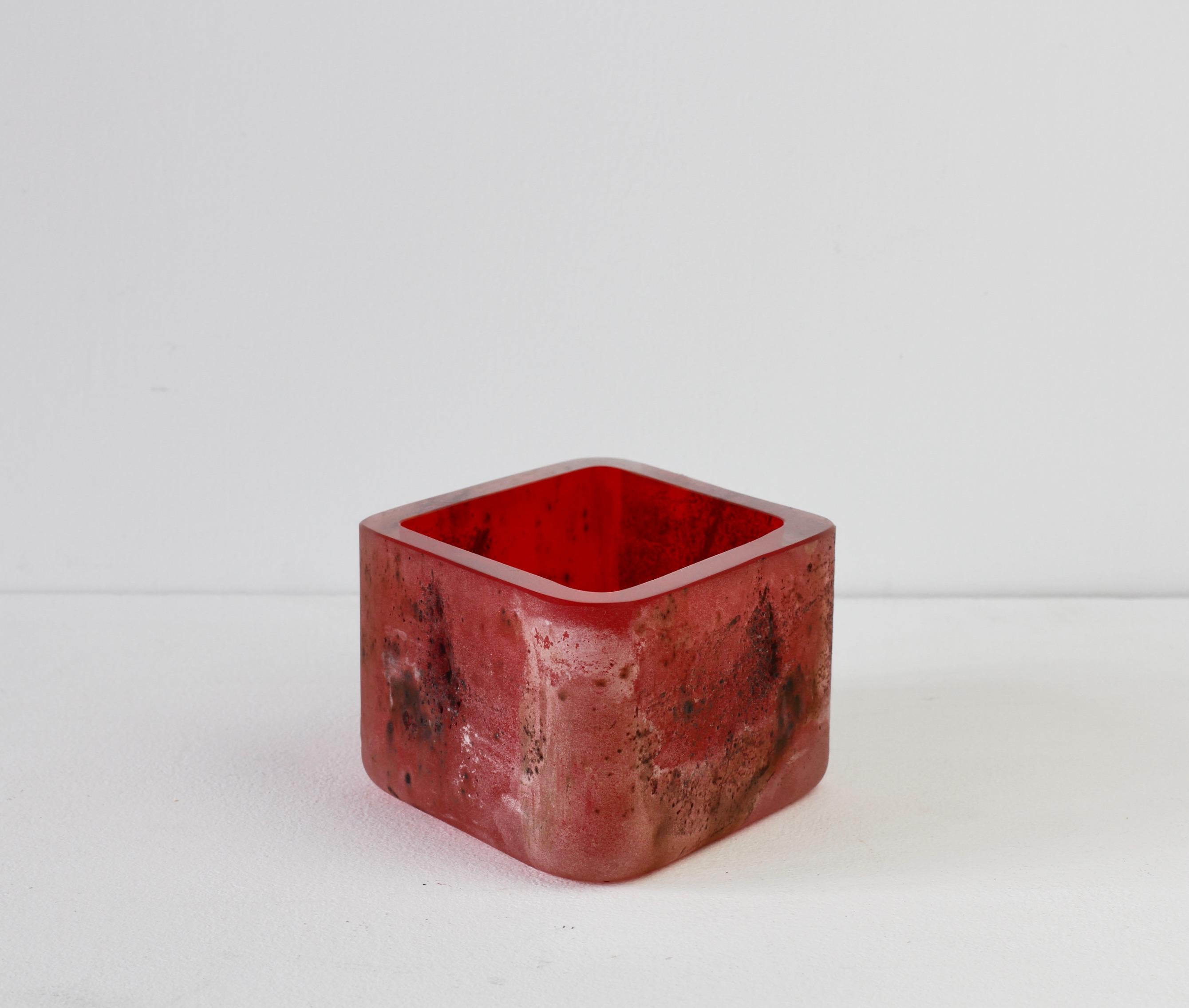 Antonio da Ros for Cenedese Italian Red Scavo Vintage Murano Glass Bowl c. 1980s For Sale 2