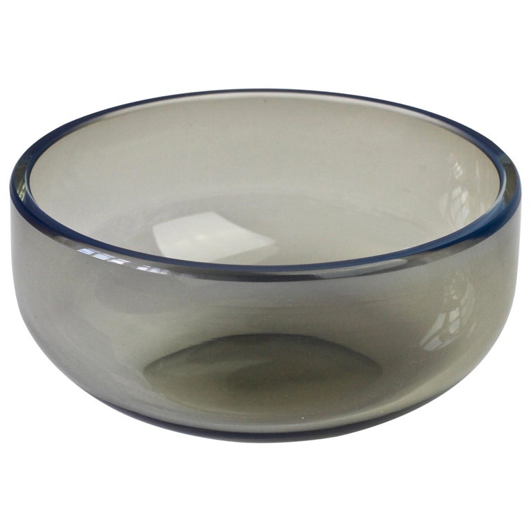 Antonio Da Ros For Cenedese Vintage Grey And Blue Murano Glass Bowl Or Ashtray For Sale At 1stdibs Check out our colored glass dishes selection for the very best in unique or custom, handmade pieces from our dining & serving shops. antonio da ros for cenedese vintage grey blue murano glass bowl or ashtray