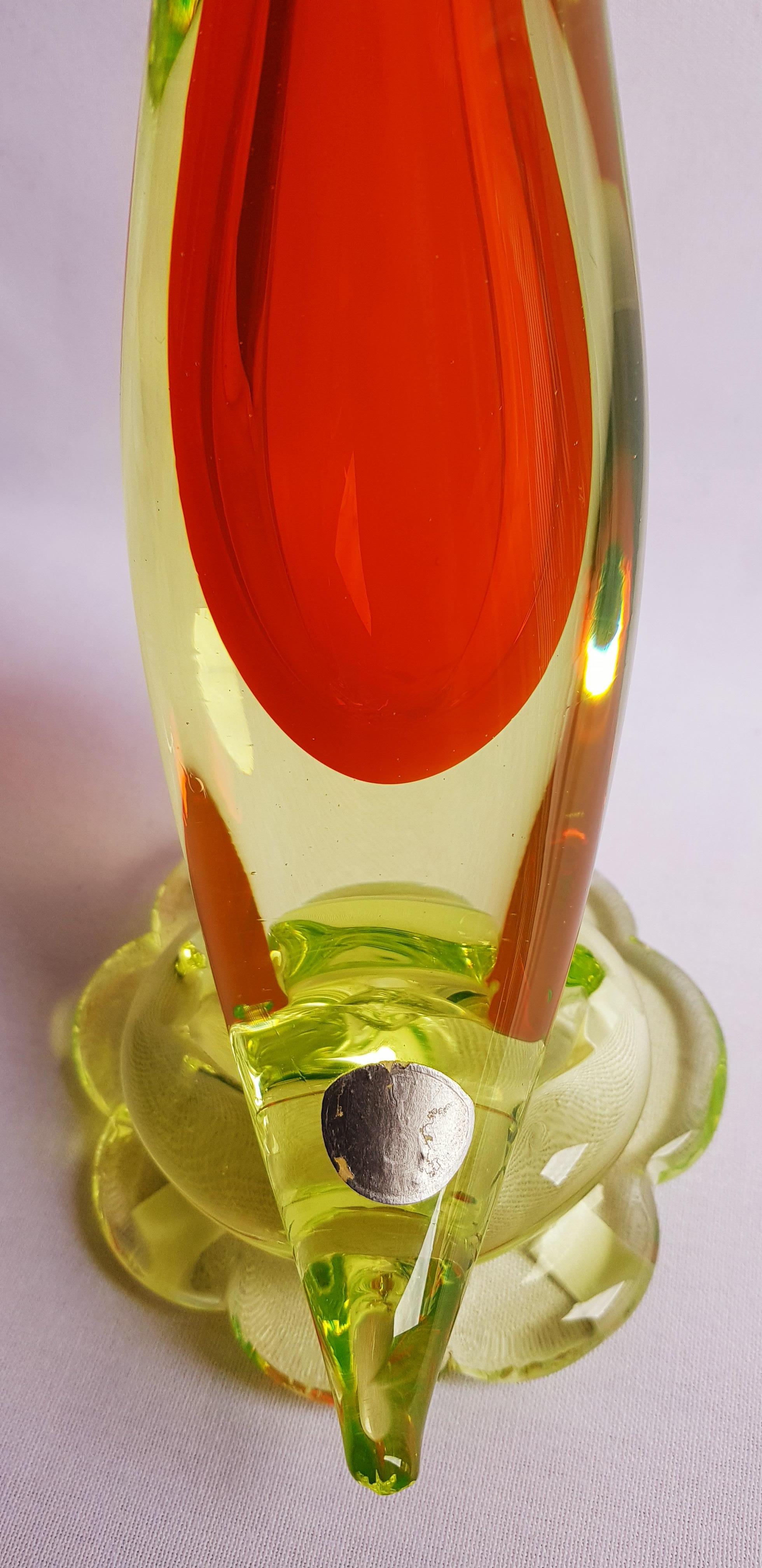 Antonio da Ros for Cenedese murano glass somerso uranium bird  In Excellent Condition For Sale In Grantham, GB