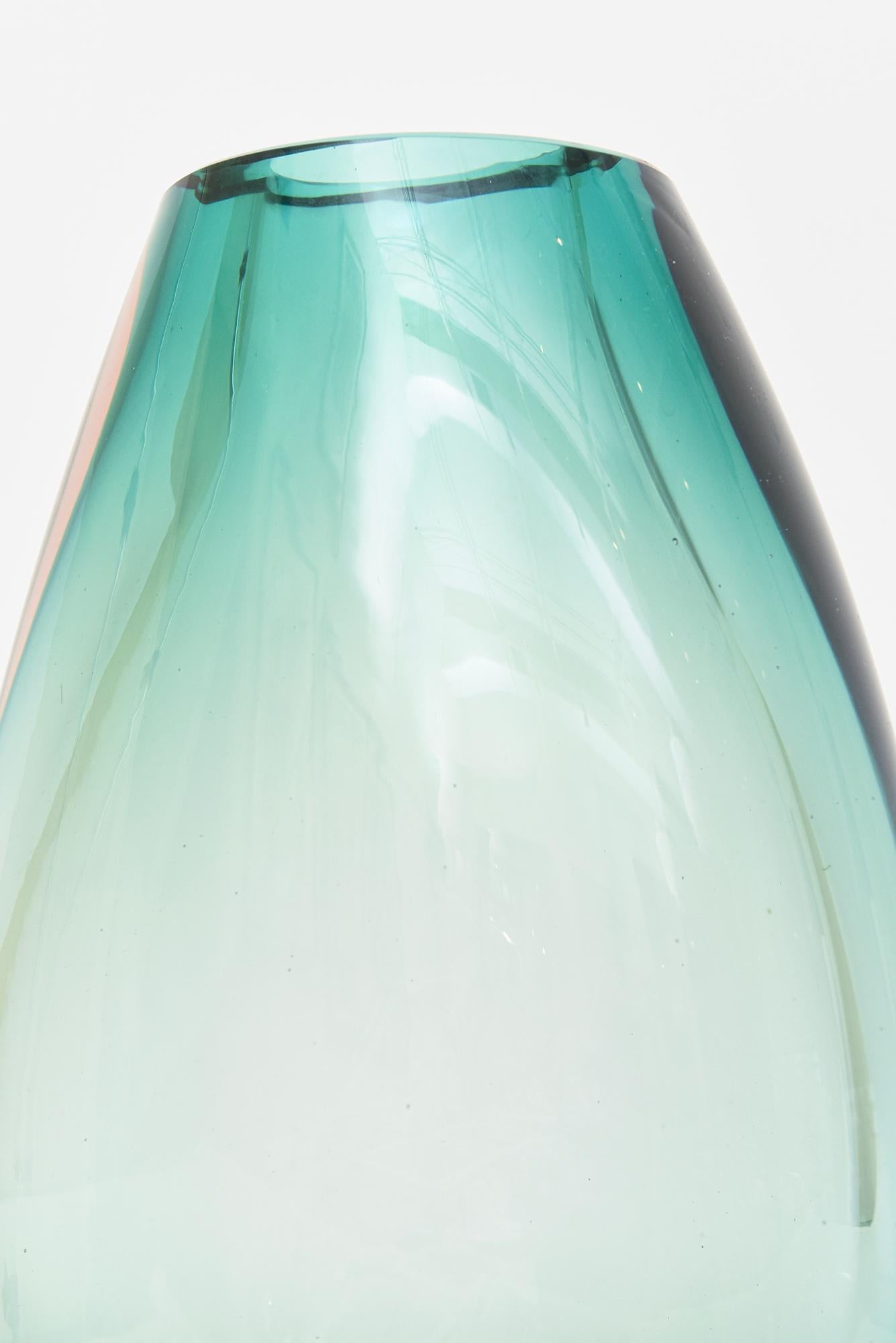Antonio da Ros for Cenedese Murano Vintage Sommerso Glass Vase Sea Green, Peach In Good Condition For Sale In North Miami, FL