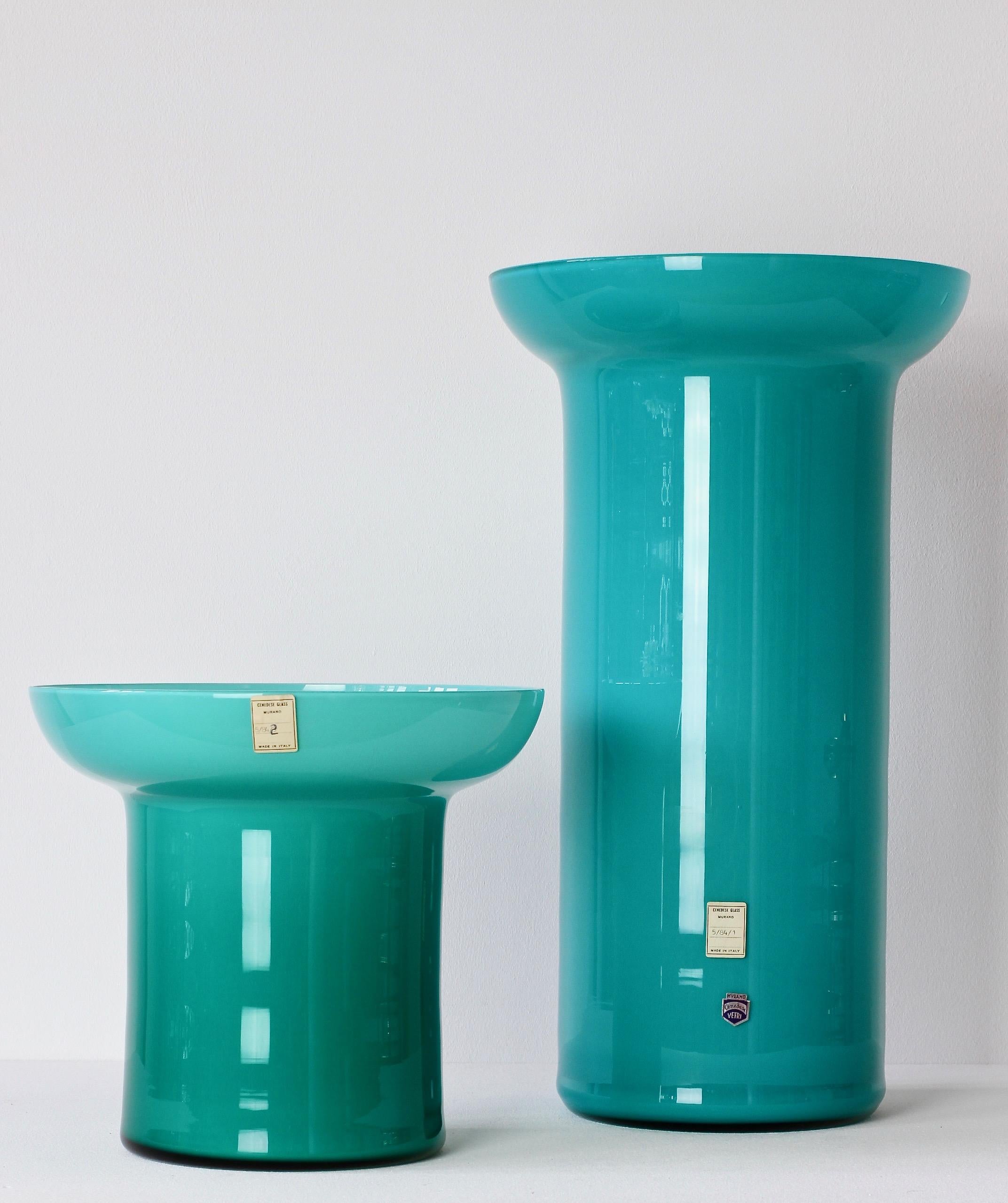 Cenedese Vintage Pair of Tall Colorful Turquoise Italian Murano Glass Vases 1984 In Good Condition In Landau an der Isar, Bayern
