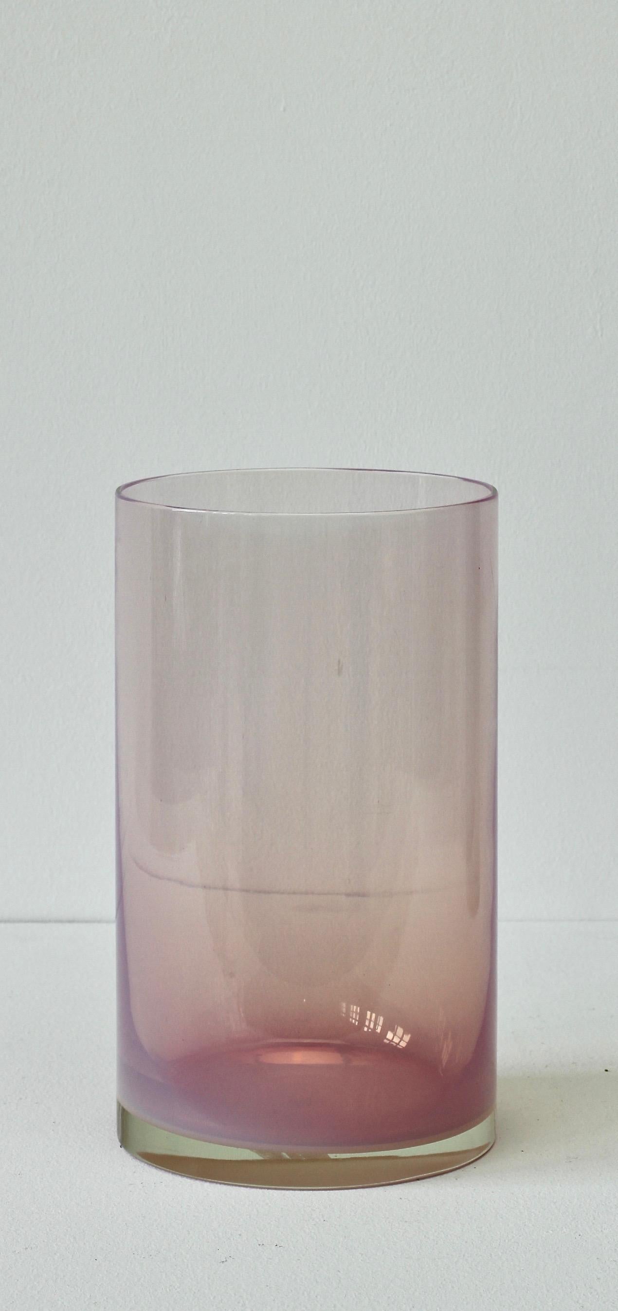 Mid-Century moderno Antonio da Ros per Cenedese Vaso colorato in vetro di Murano rosa 'Opalino' circa anni '70 in vendita