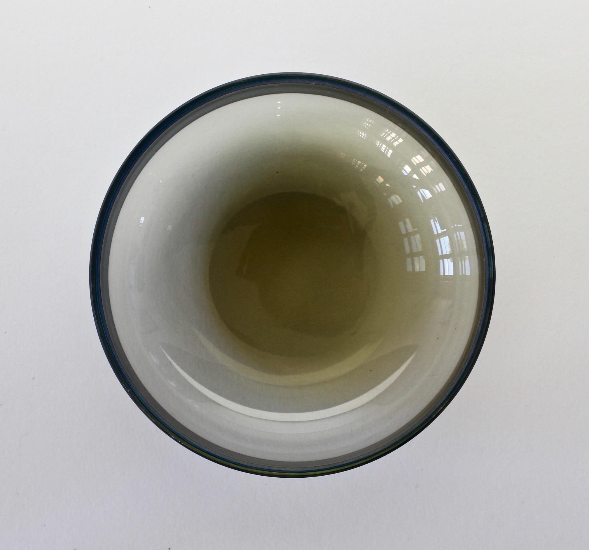 Antonio da Ros für Cenedese Schale aus geräuchertem:: grau gefärbtem Muranoglas (Italienisch) im Angebot