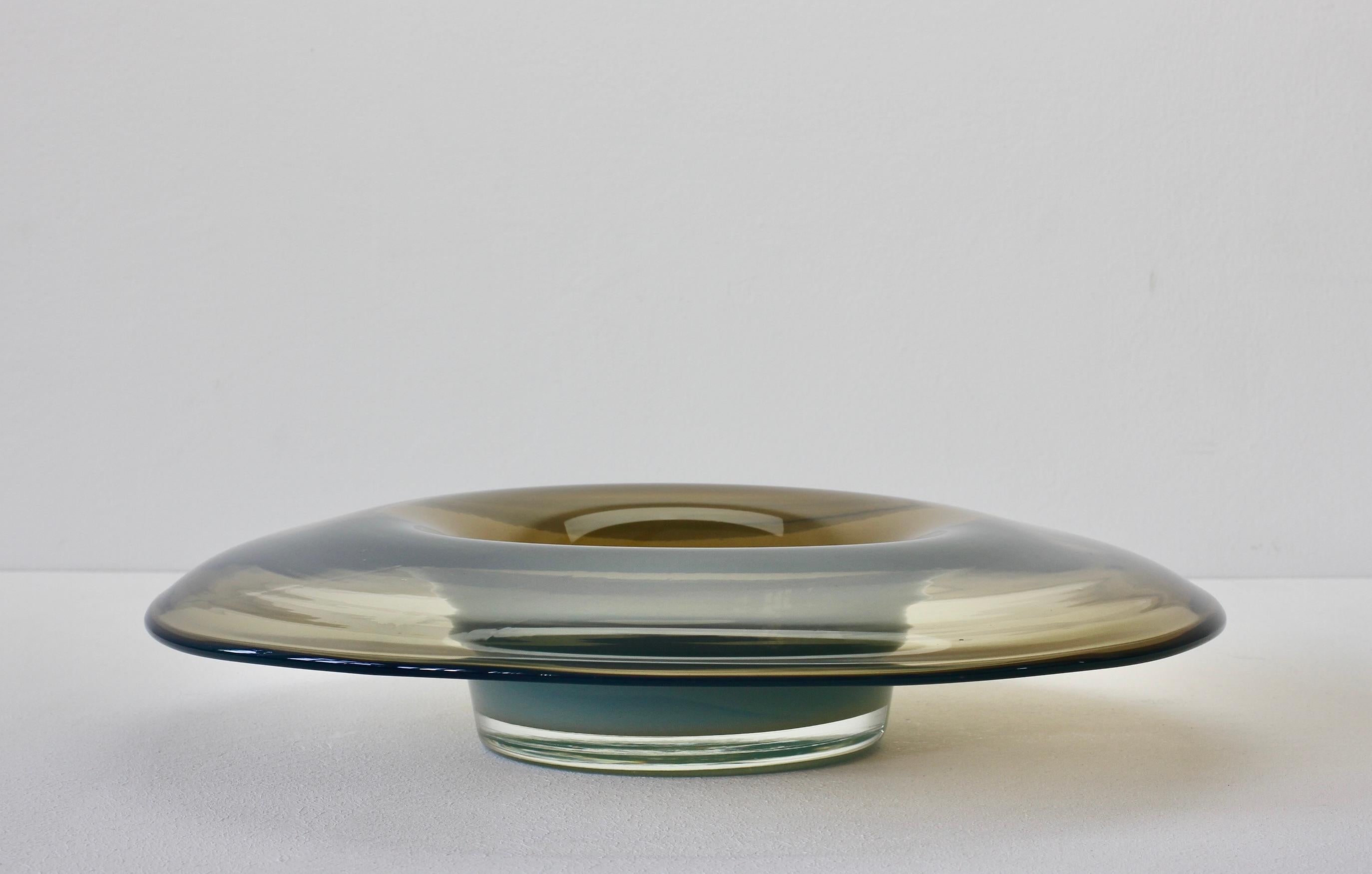 Antonio da Ros for Cenedese Vintage Italian Murano Opaline Glass Serving Bowl 4