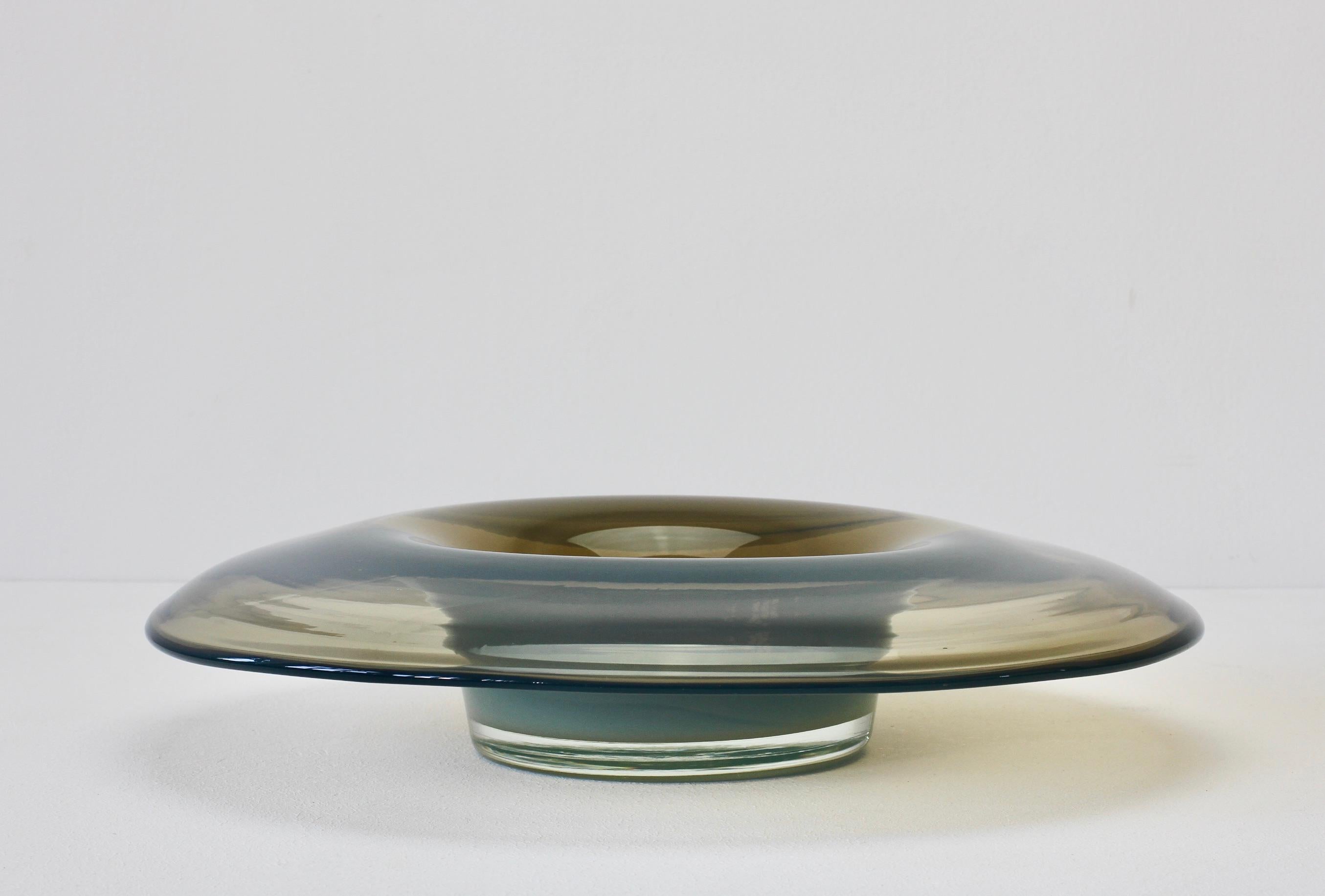 Antonio da Ros for Cenedese Vintage Italian Murano Opaline Glass Serving Bowl 3