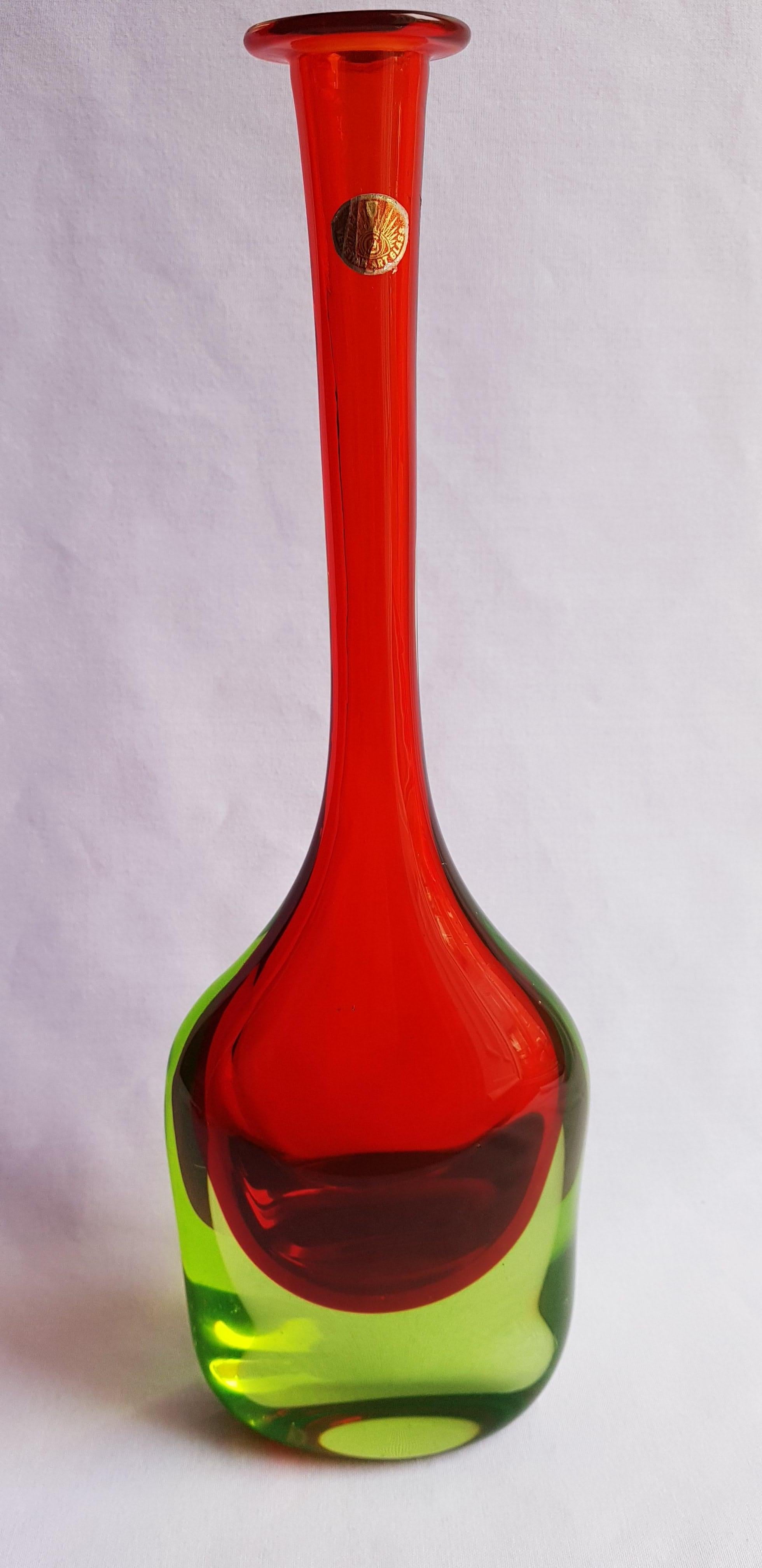 Mid-20th Century Antonio da Ros for Seguso vetri D'arte large uranium Bottle (50cm)  For Sale