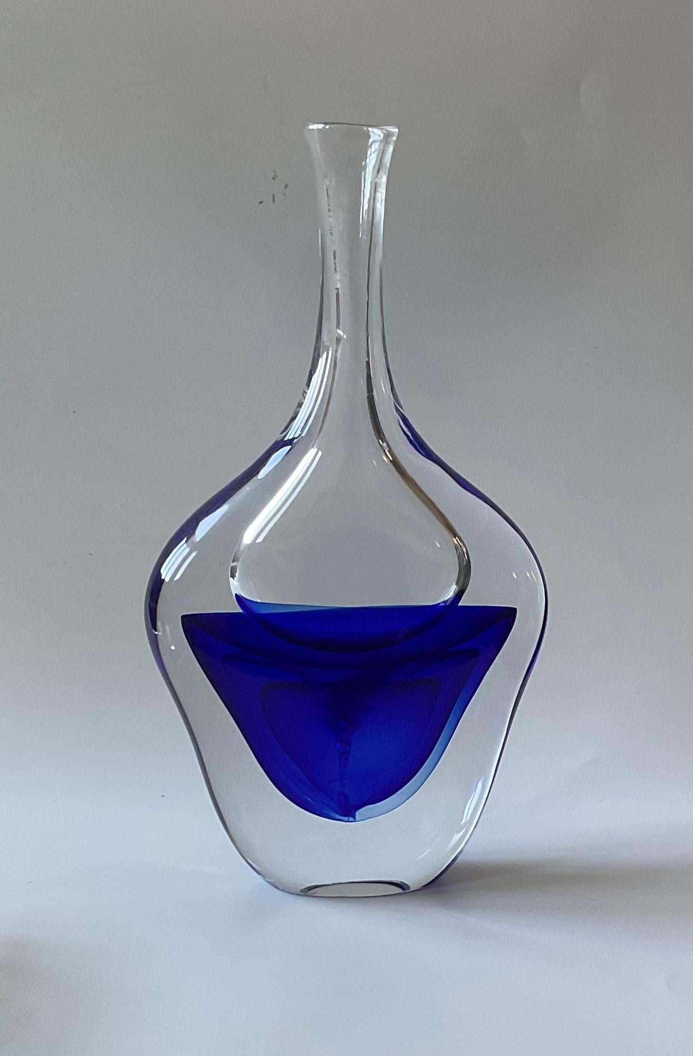 Mid-20th Century Antonio da Ros Signed Cenedese Murano Glass Vase circa 1960s Layered Blue For Sale