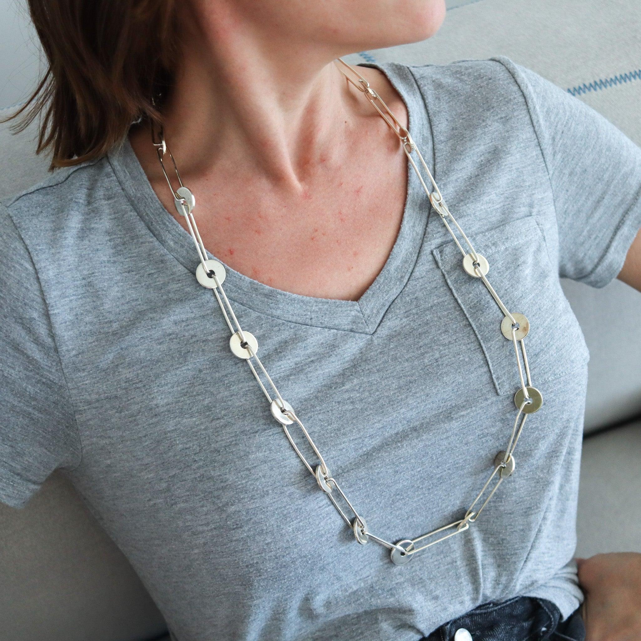 Modernist chain necklace designed by Fallaci.

This is a beautiful long sautoir necklace created in Firenze Italy during the modernist period by Antonio Fallaci, back in the 1970. This rare chain has been crafted in solid .925/1000 sterling silver