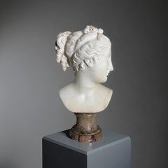 Buste en marbre de Vénus Italica seconde moitié du 19ème siècle Signé