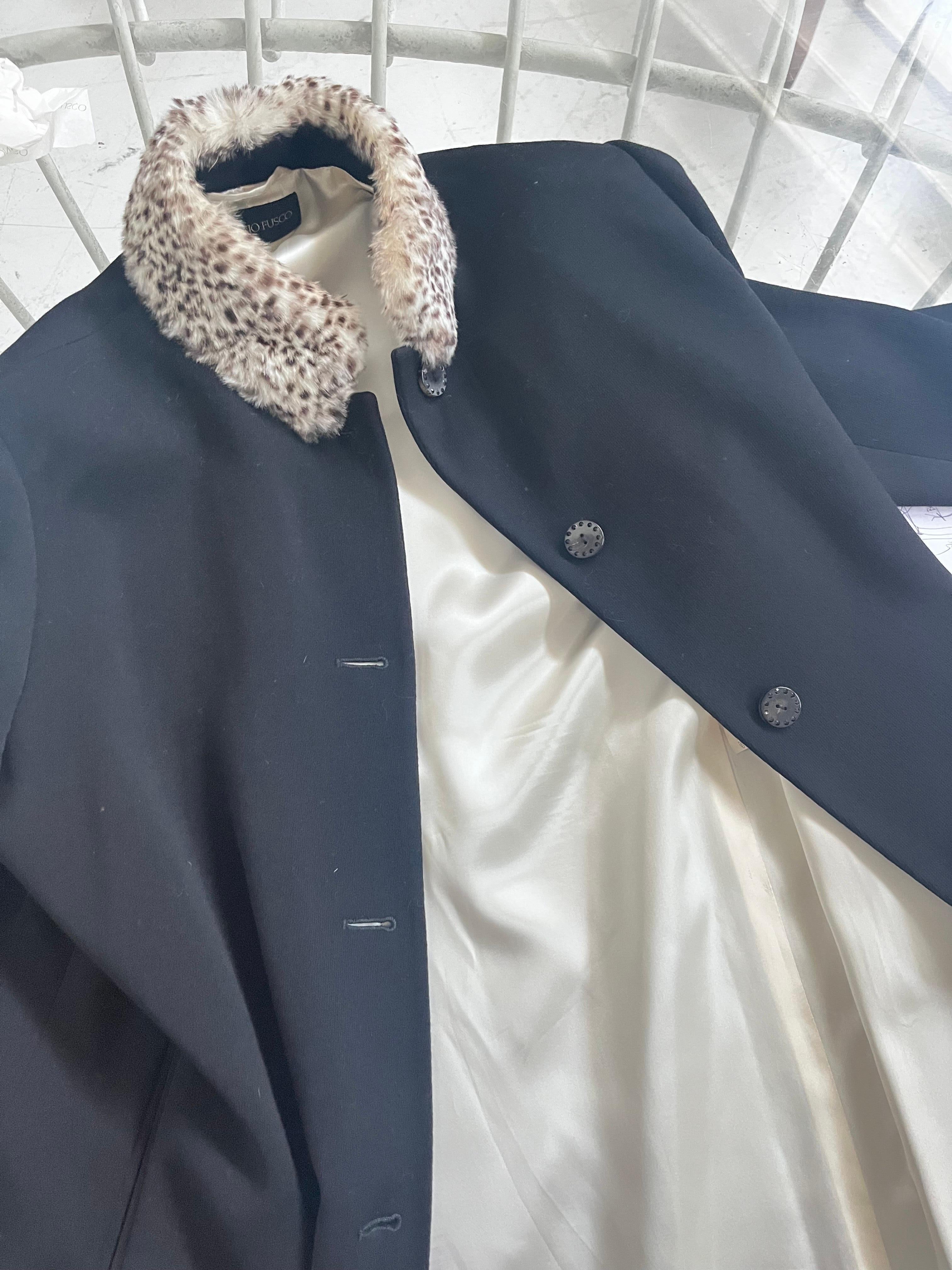 Antonio Fusco Italian Wool Coat with Faux Fur Leopard Collar, size It 46 in vendita 1