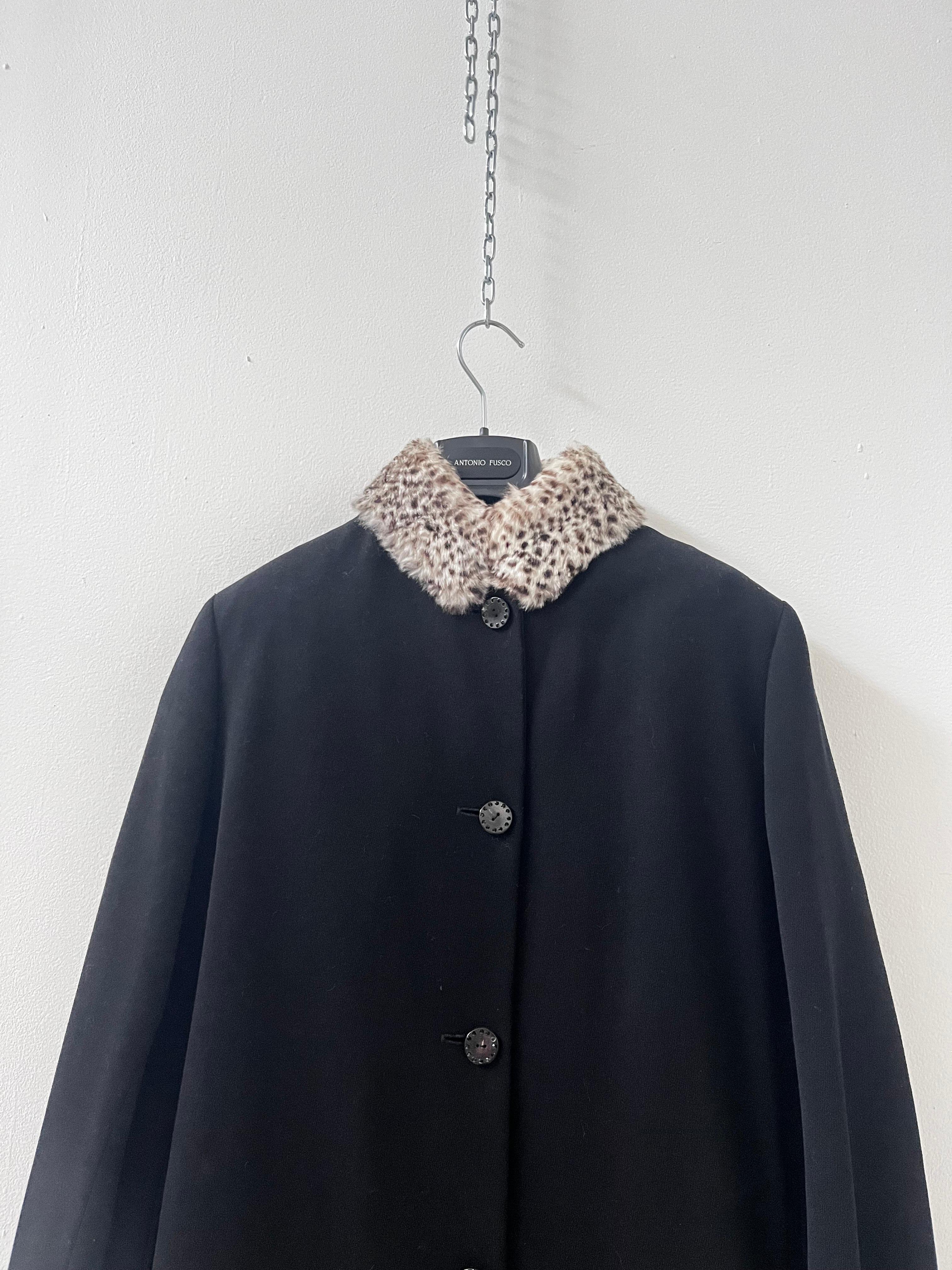 Antonio Fusco Italian Wool Coat with Faux Fur Leopard Collar, size It 46 in vendita 2
