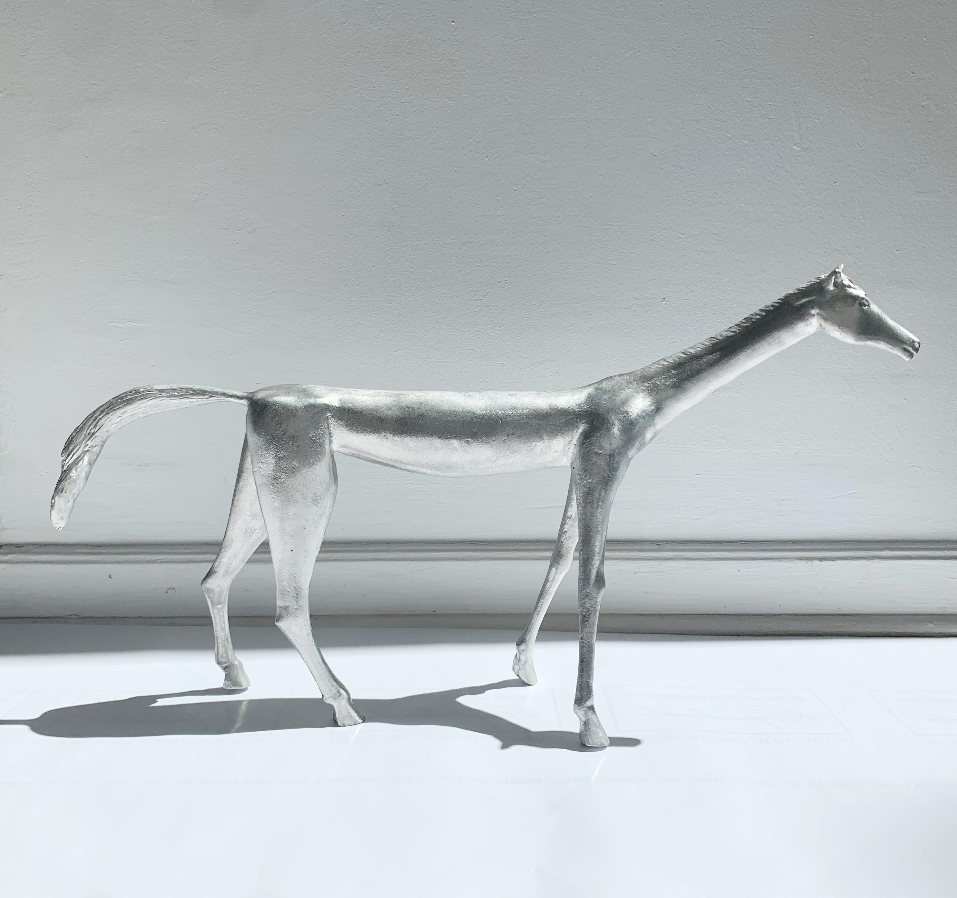 Un cavallo. Scultura contemporanea in alluminio, Animale, artista italiano 1