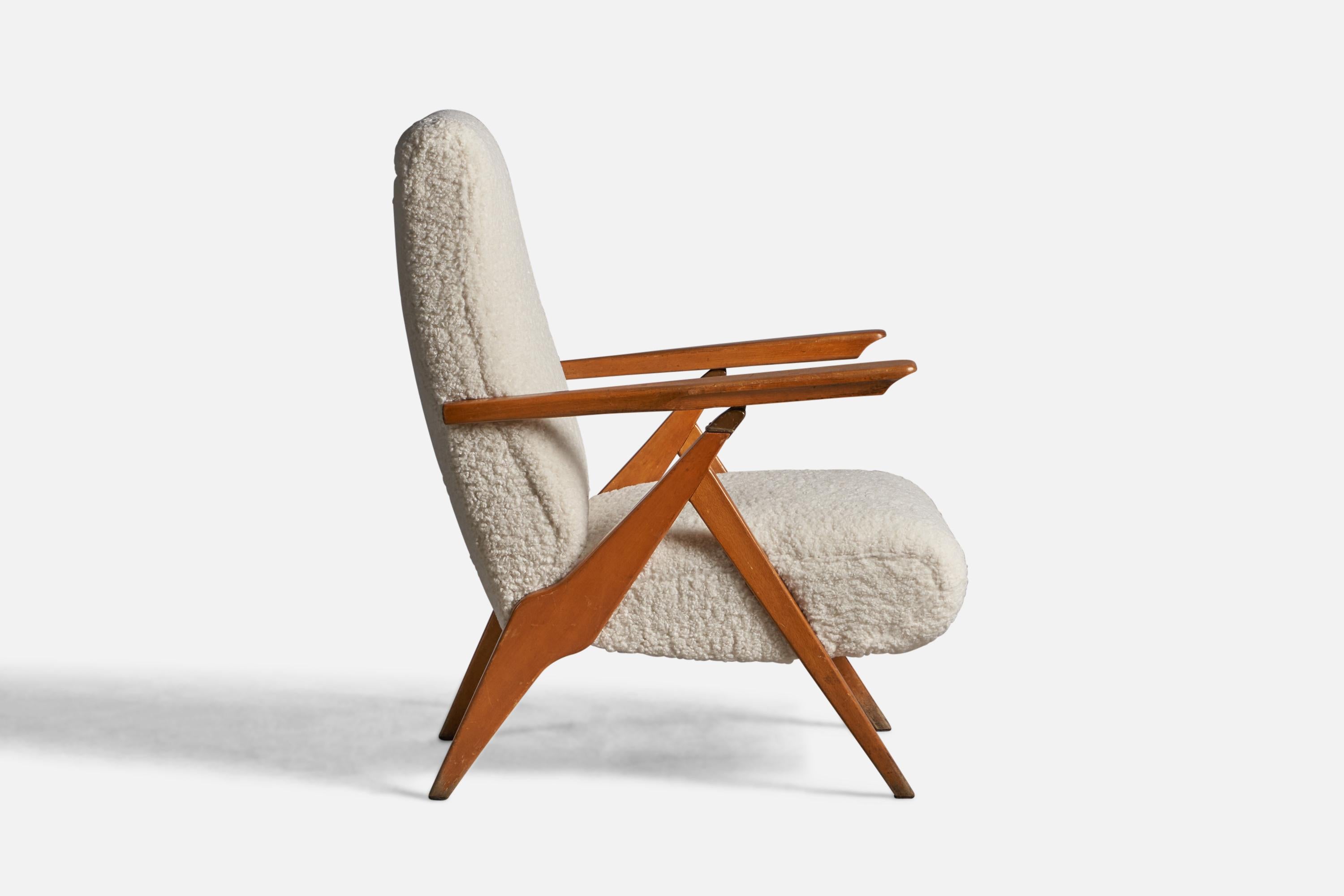 Italian Antonio Gorgone, Adjustable Lounge Chairs, Wood, Brass, Fabric, Italy, 1950s For Sale