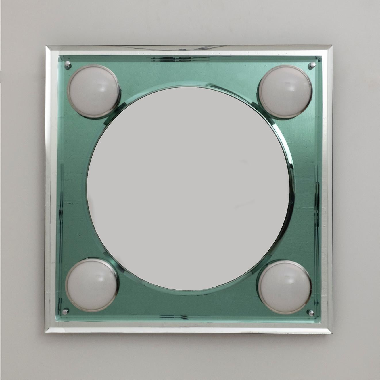 Antonio Lupi Mid-Century Modern Italian Mirror Lighted, 1970s In Good Condition In Puglia, Puglia