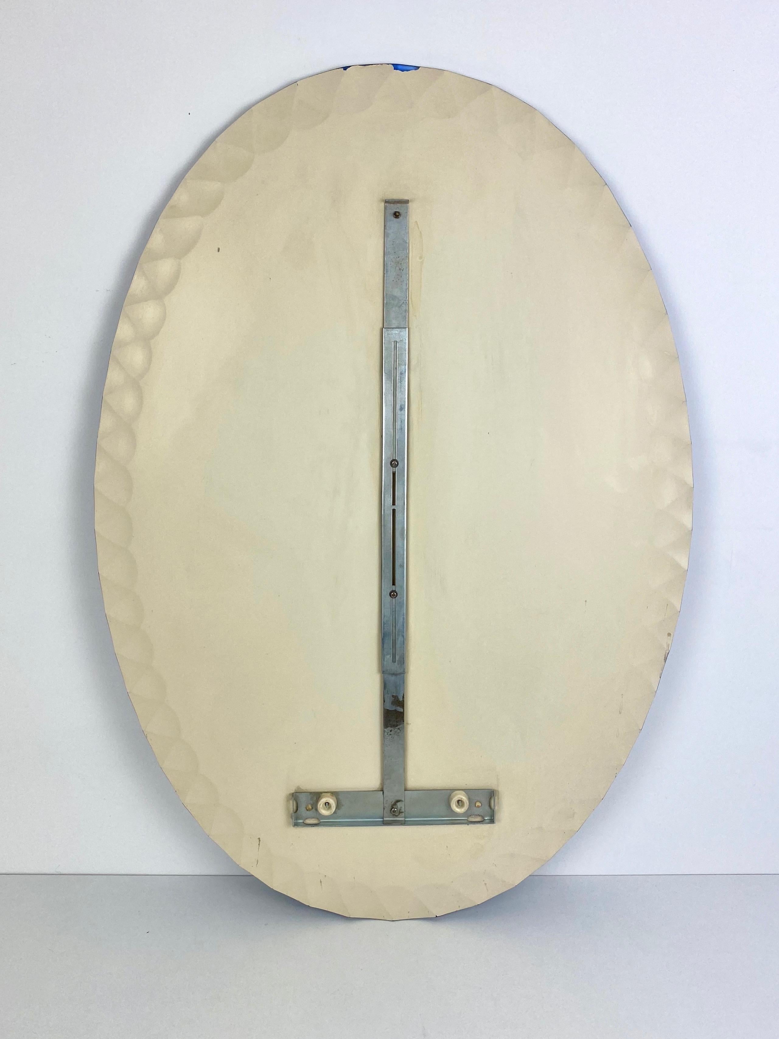 Antonio Lupi Mid-Century Modern Italian Oval Mirror by Cristal Luxor, 1960s 4