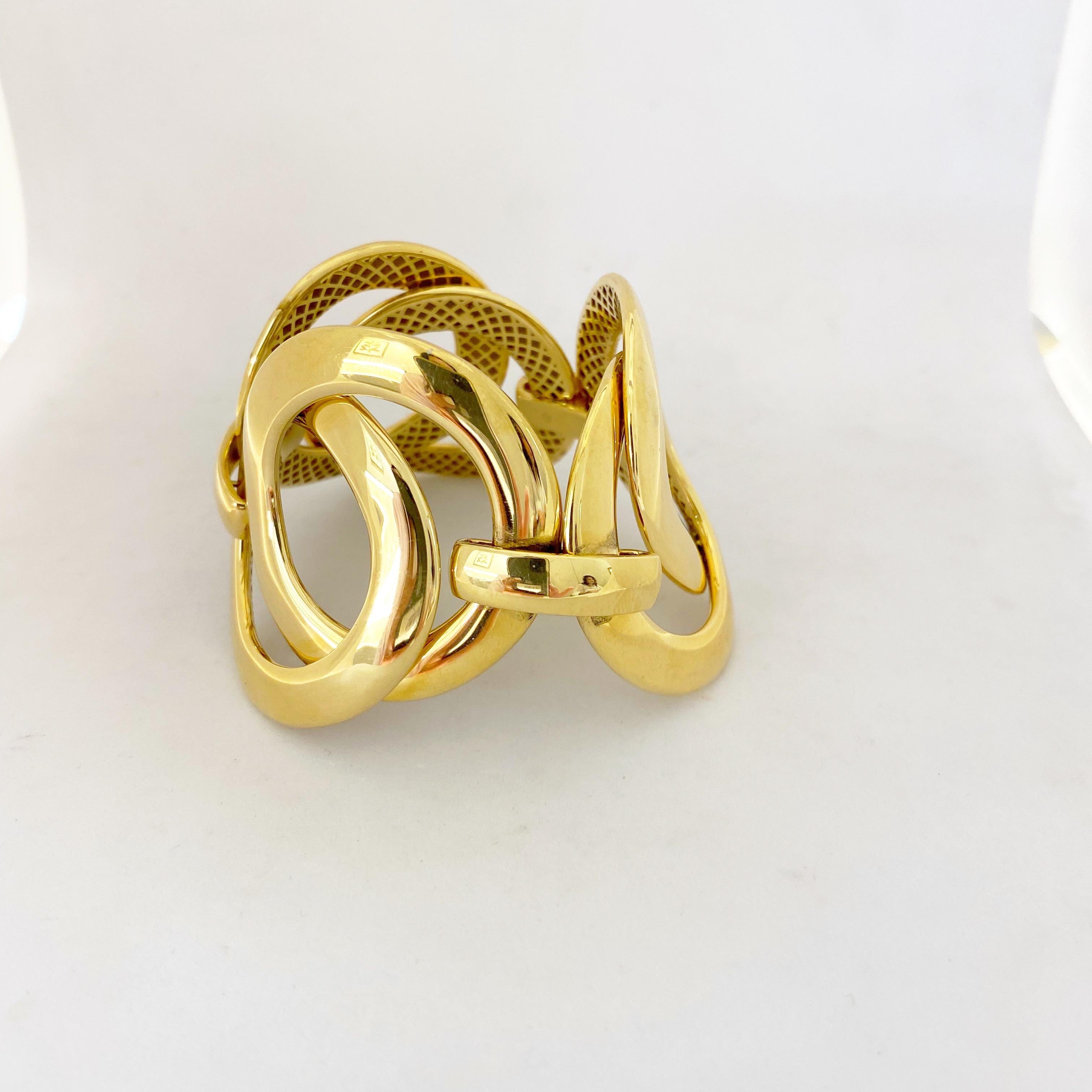 Women's or Men's Antonio Papini 18kt Yellow Gold Link Bracelet For Sale