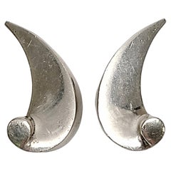 Antique Antonio Pineda Mexico 970 Silver Wave Design Screwback Earrings