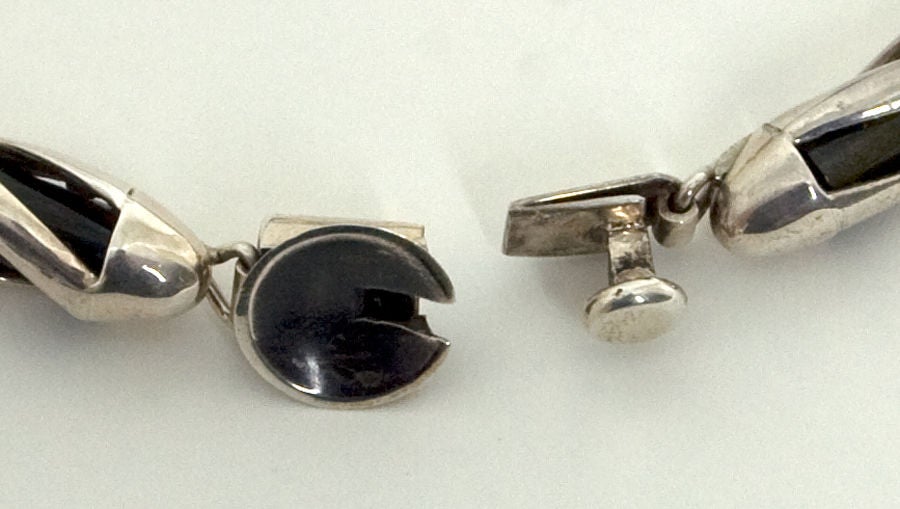 Antonio Pineda, collier obsidienne et perle sur argent Pour femmes en vente