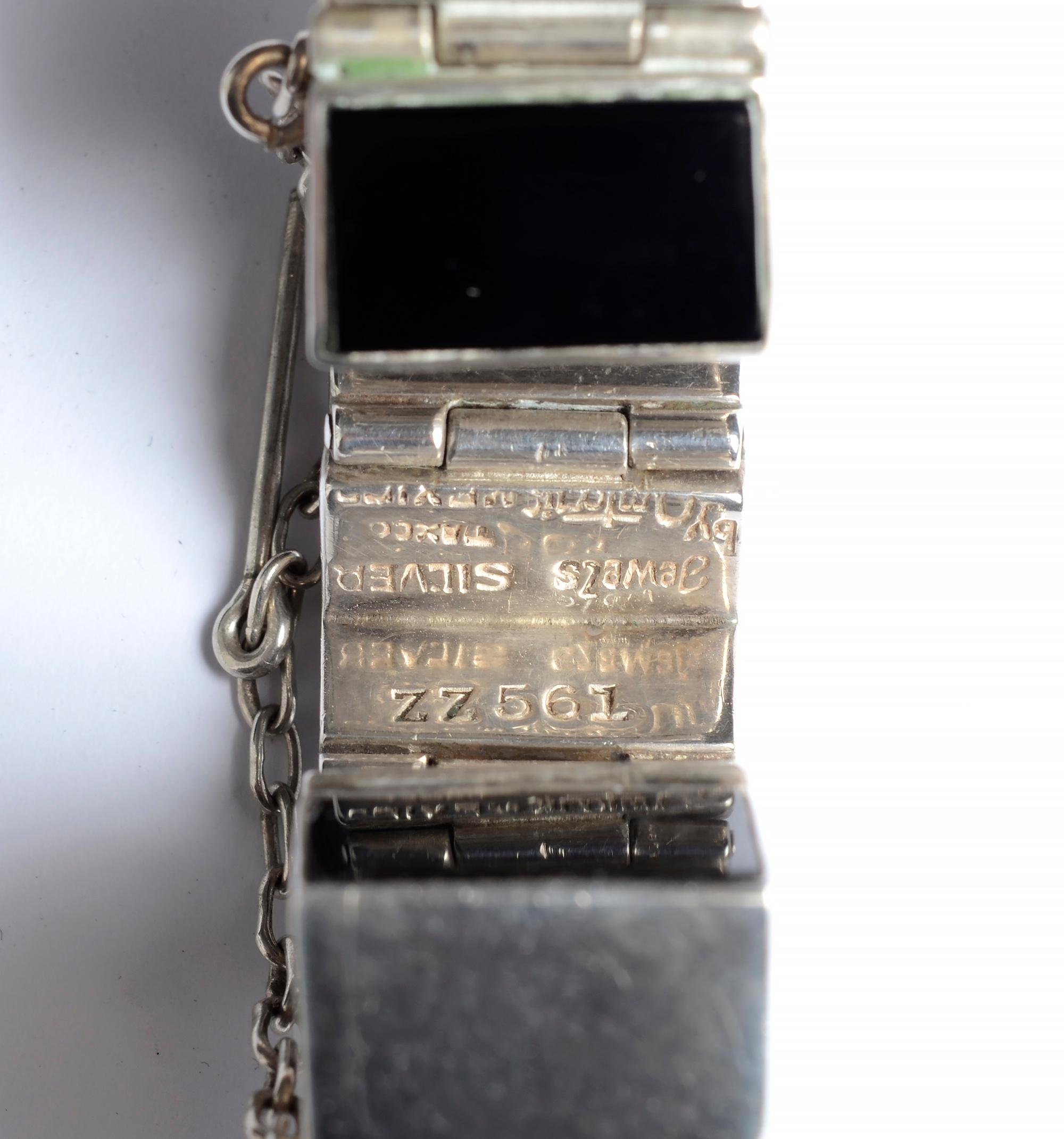 Antonio Pineda Zickzack-Armband aus Sterlingsilber und Onyx (Ungeschliffen)