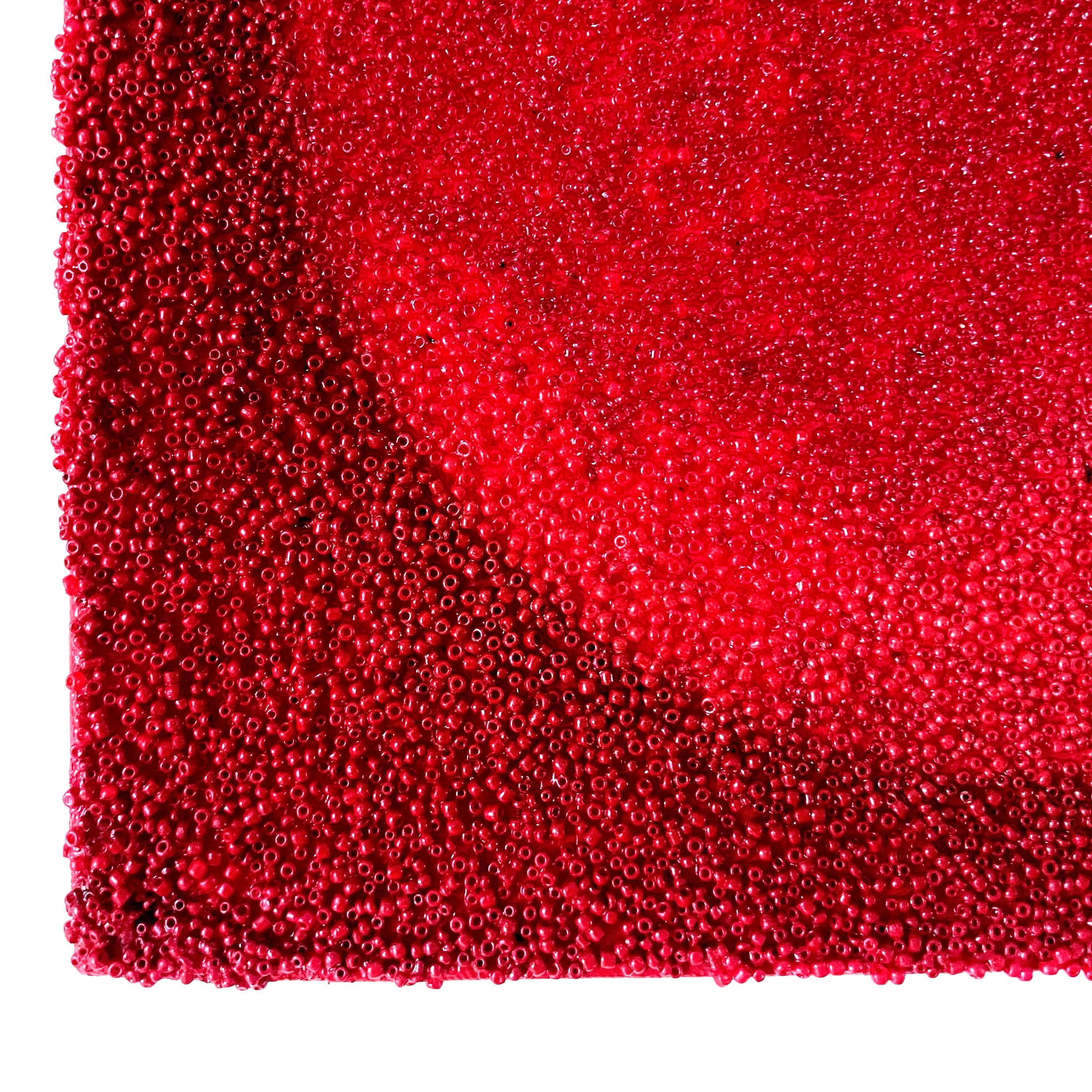 Tantra 92 : peinture de mandala spirituel abstrait et minimaliste, cercle rouge - Rouge Abstract Sculpture par Antonio Puri
