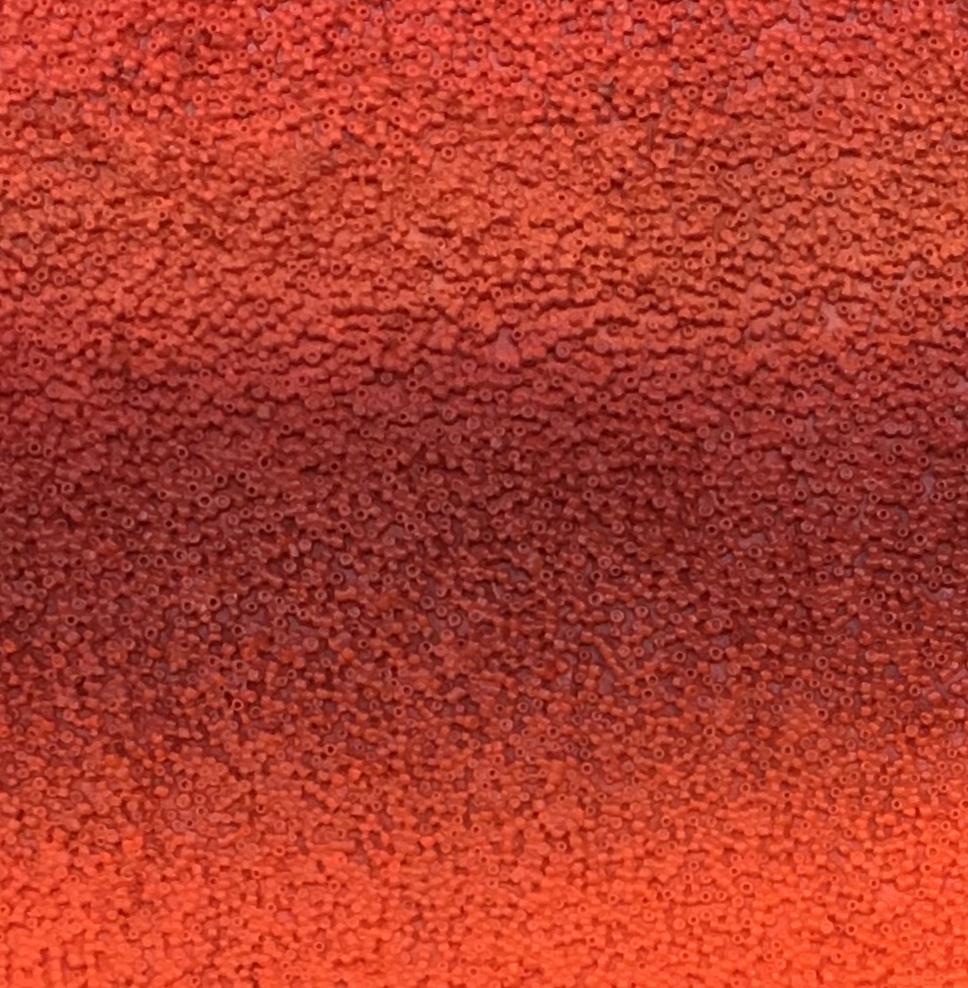 View Tantric: sculpture abstraite spirituelle minimaliste avec de minuscules perles rouges - Abstrait Painting par Antonio Puri