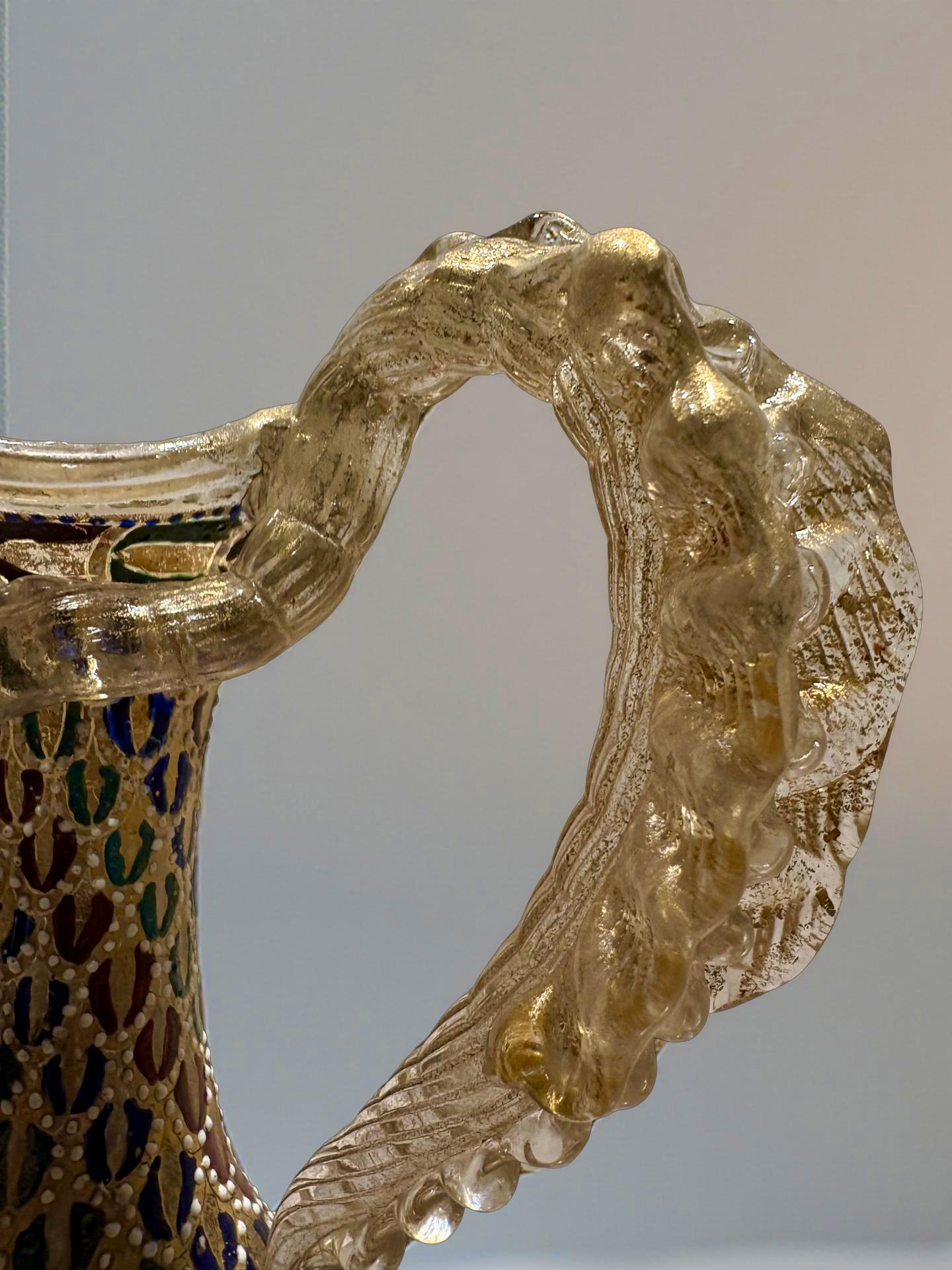Italian Antonio Salviati  Amphore en verre de Murano, or et émail 19e siècle en vente