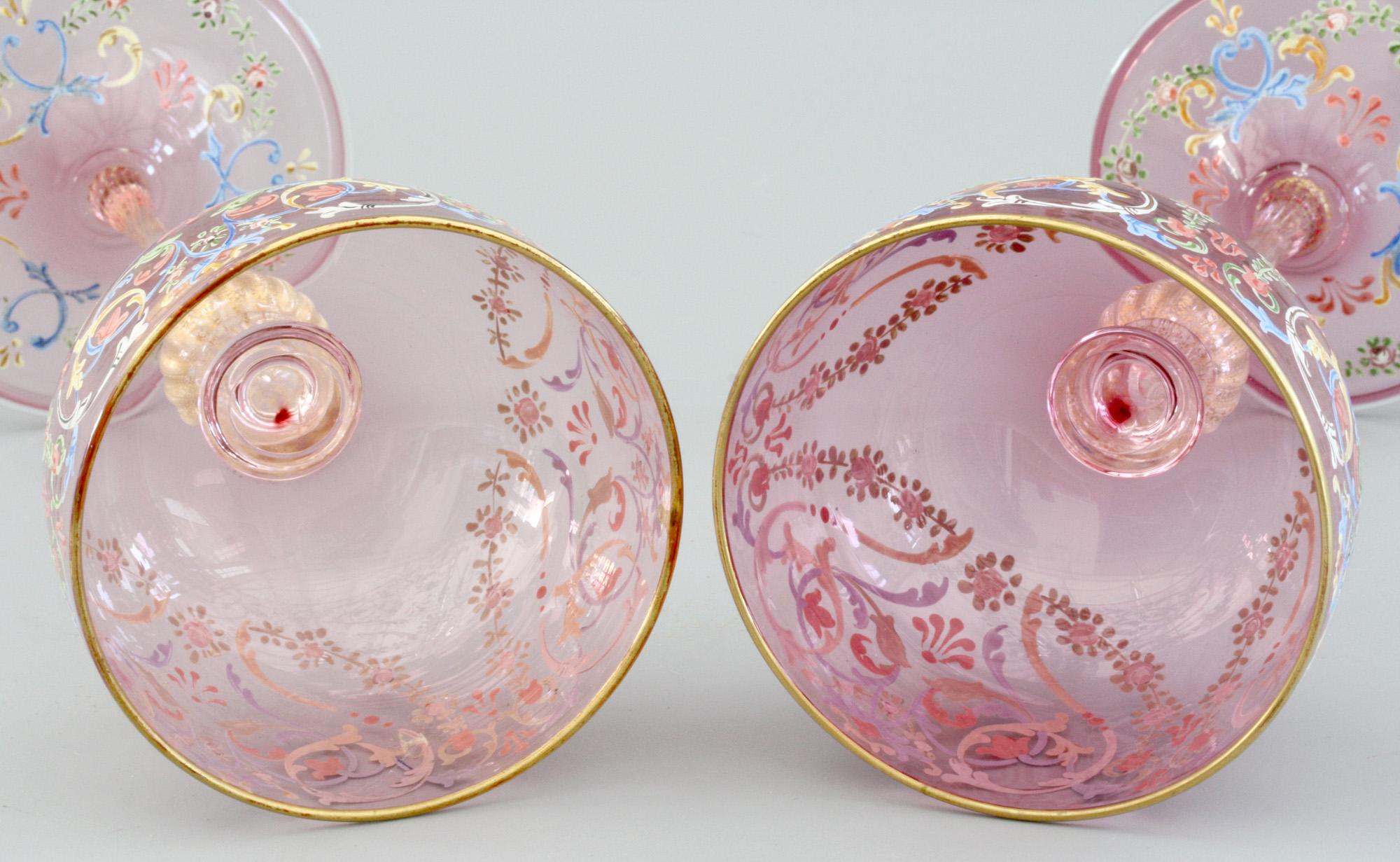Antonio Salviati Pair of Italian Murano Moser Enameled Wine Glasses In Good Condition In Bishop's Stortford, Hertfordshire
