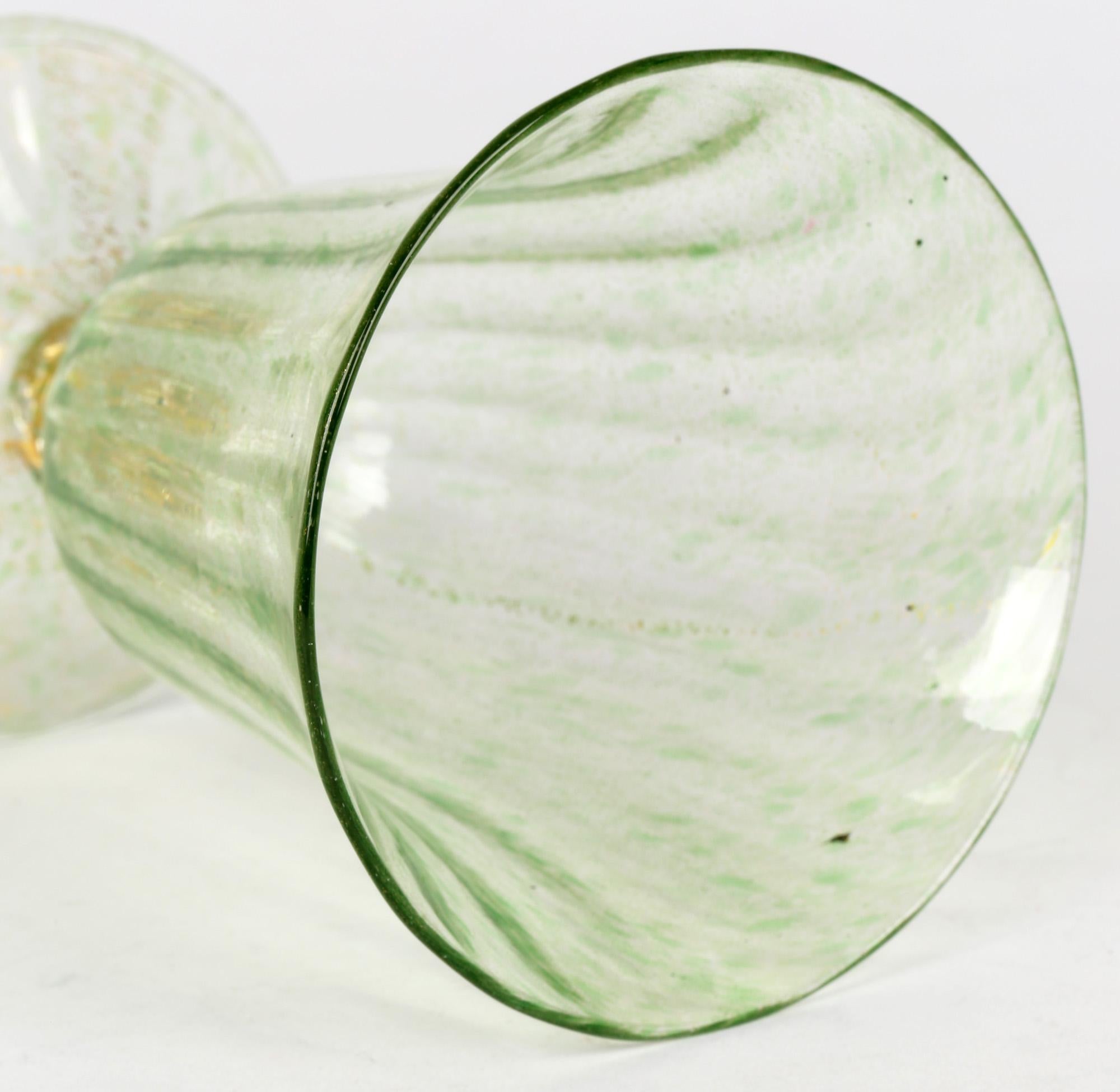 Antonio Salviati Venetian Revival Grünes und aventurinfarbenes Sundae- oder Eisglas im Angebot 6