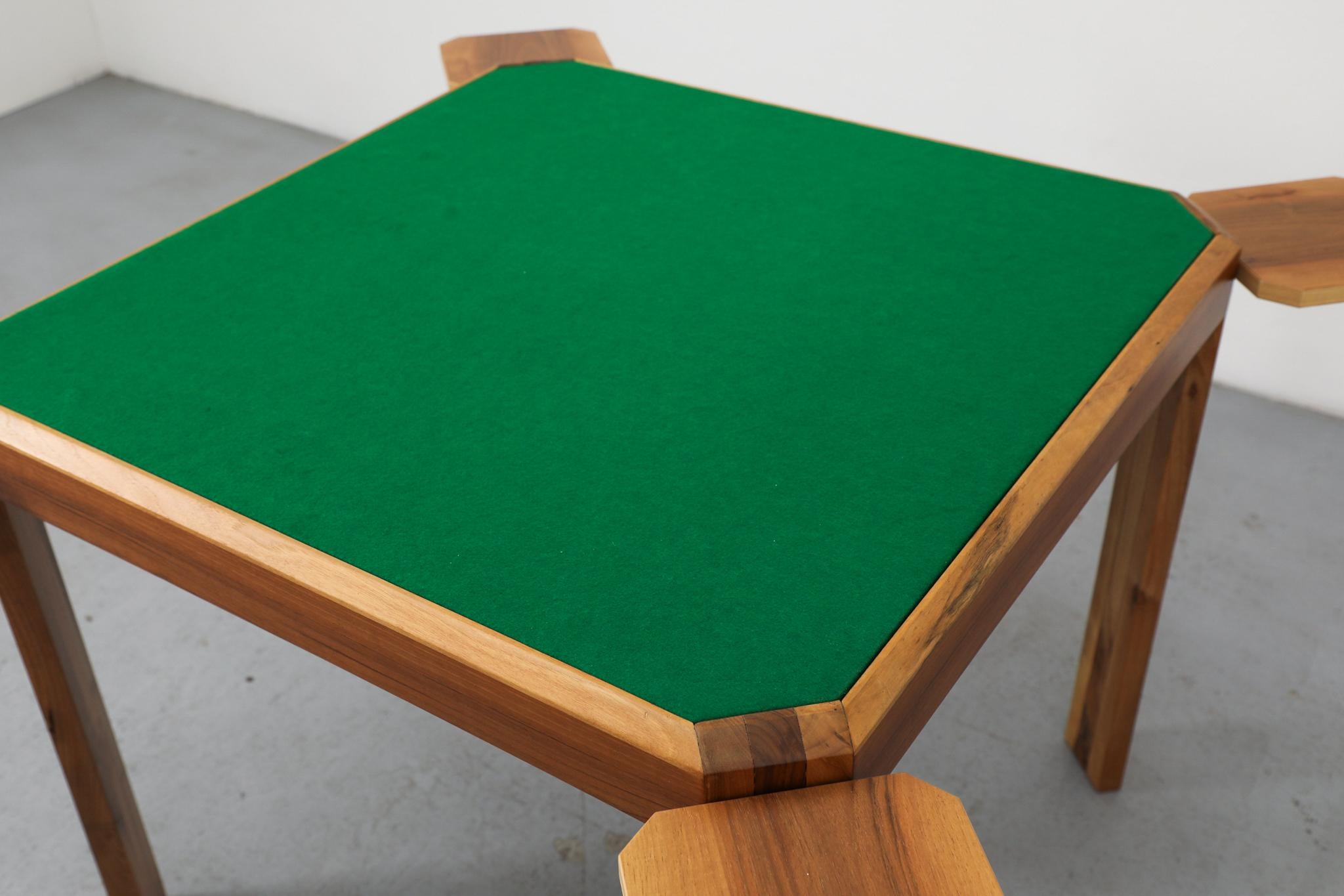 Table de jeu des années 1980 avec plateau réversible et quatre fauteuils en cuir Antonio Virgilio en vente 5