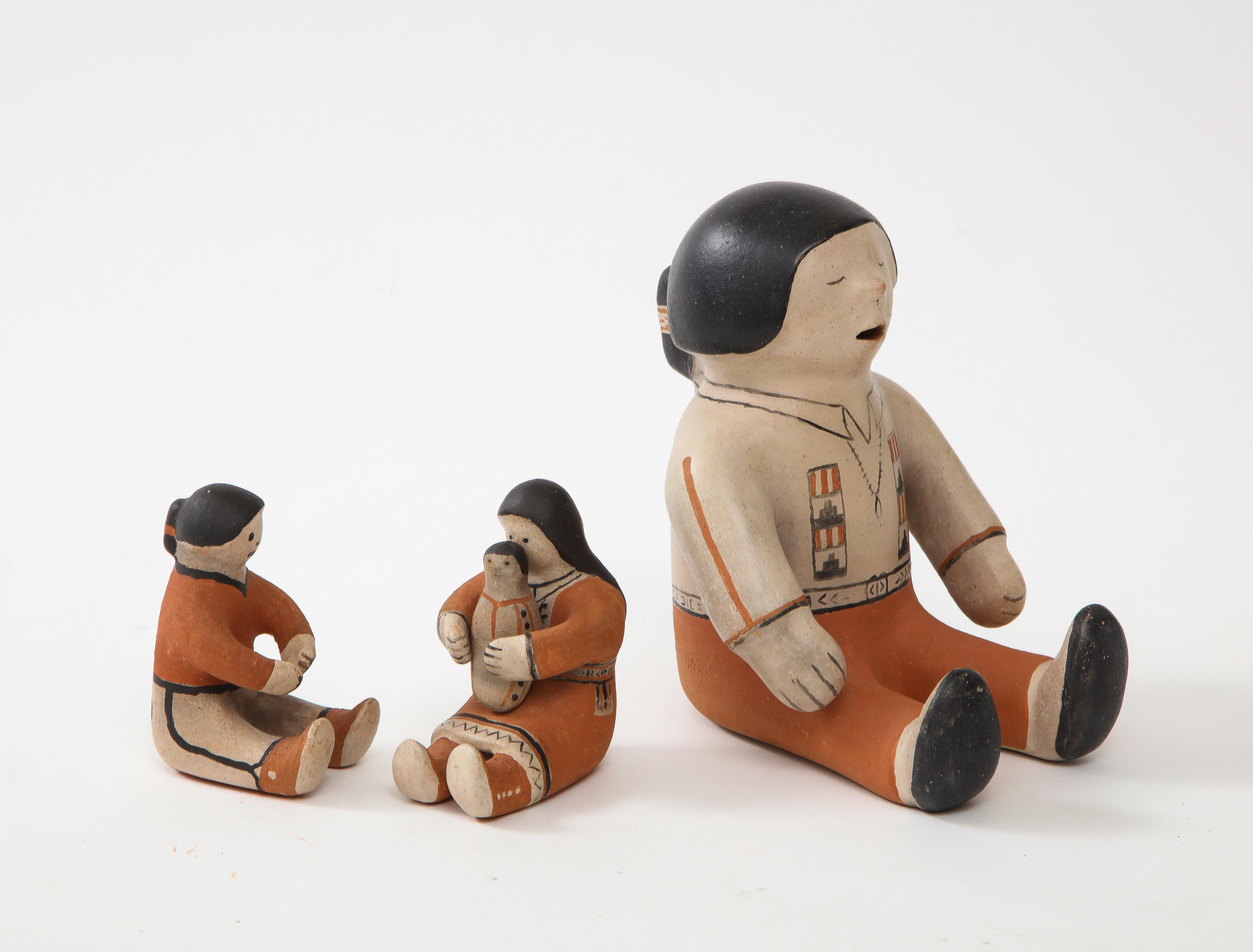 Native American Antonita C. Suina Pueblo Pottery Figures For Sale