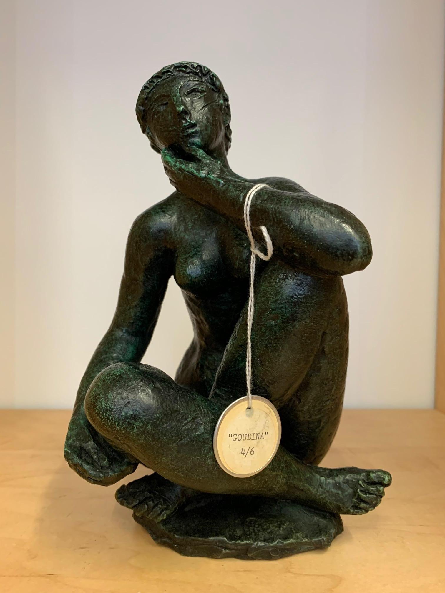 Goudina, Bronze, Figuratif féminin, Sculpture - Or Figurative Sculpture par Antoniucci Volti