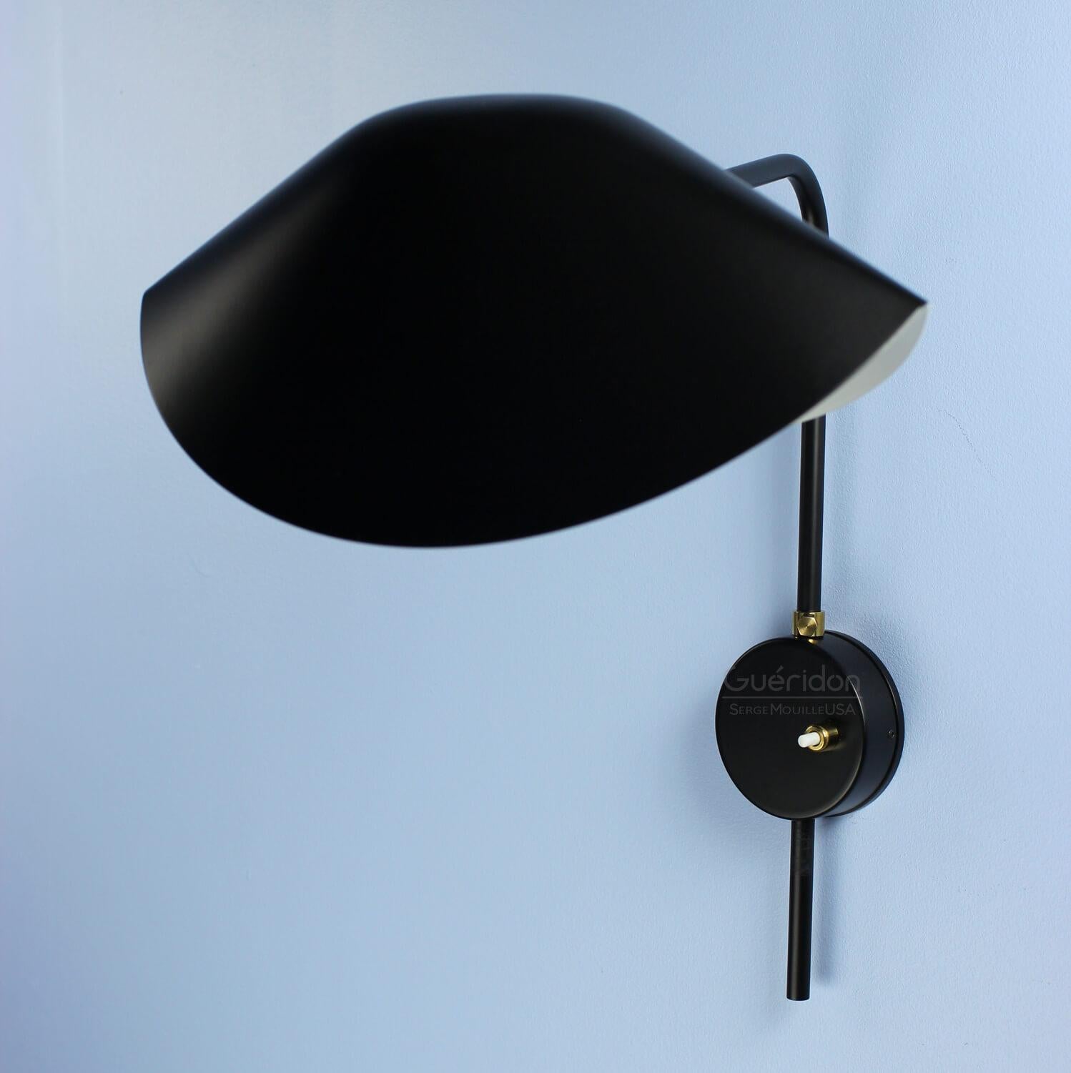 Serge Mouille - Antony Sconce in Black or White In New Condition For Sale In Stratford, CT