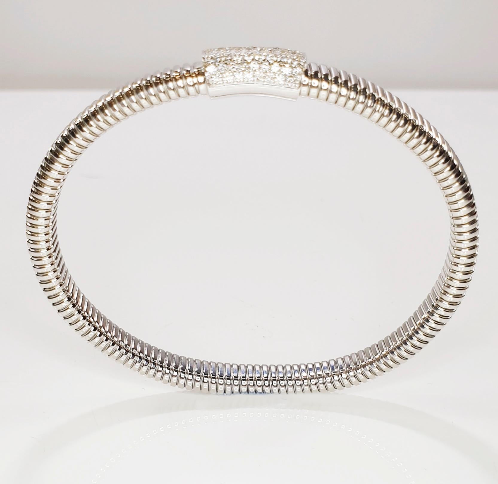 Donna Antora Tubogas 18 Karat White Gold and Diamonds bracelet in vendita