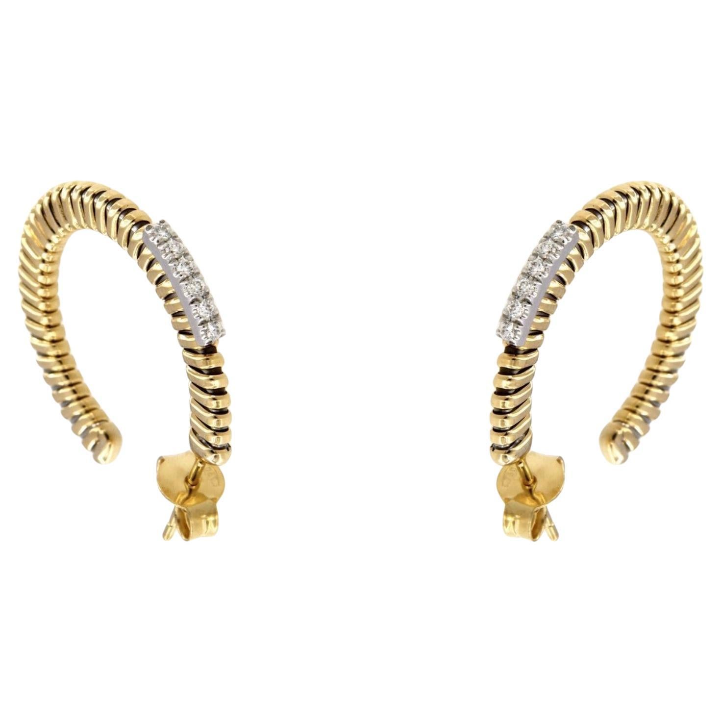 Pendientes Antora Tubogas de oro amarillo de 18k y pavé de diamantes