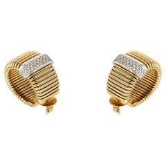 Antora Tubogas Ohrringe aus 18k Gelbgold und Pavée-Diamanten