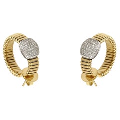 Antora Tubogas Ohrringe aus 18k Gelbgold und Pavée-Diamanten