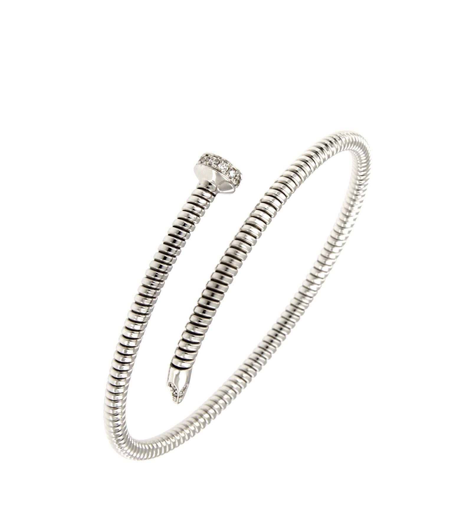 Brilliant Cut Antora Tubogas 18k Yellow Gold Juste Un Clou Diamond Cuff Bracelet For Sale