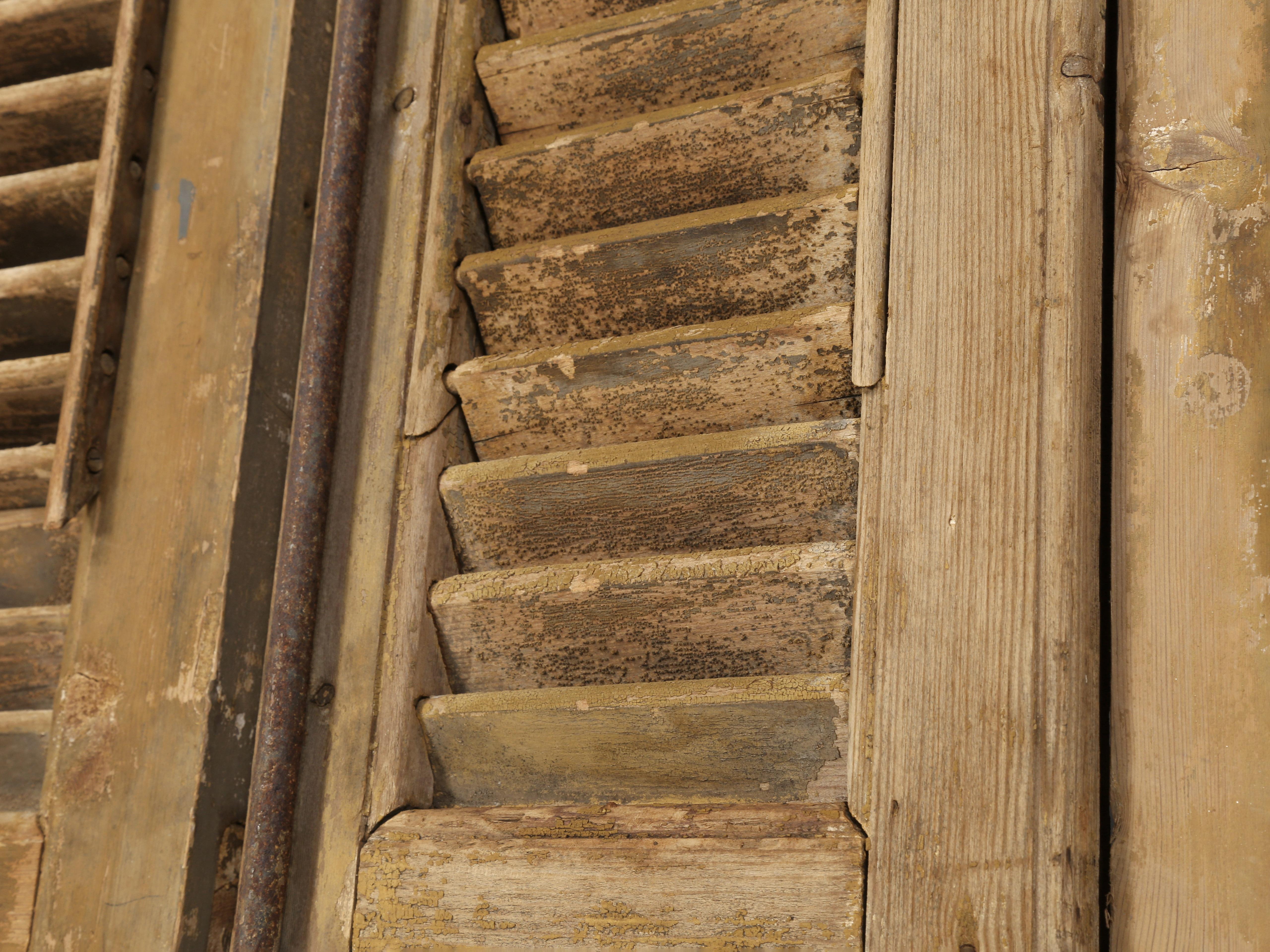 Antque Country French Set of (8) Original Shutters from a Chateau in Brittany For Sale 6