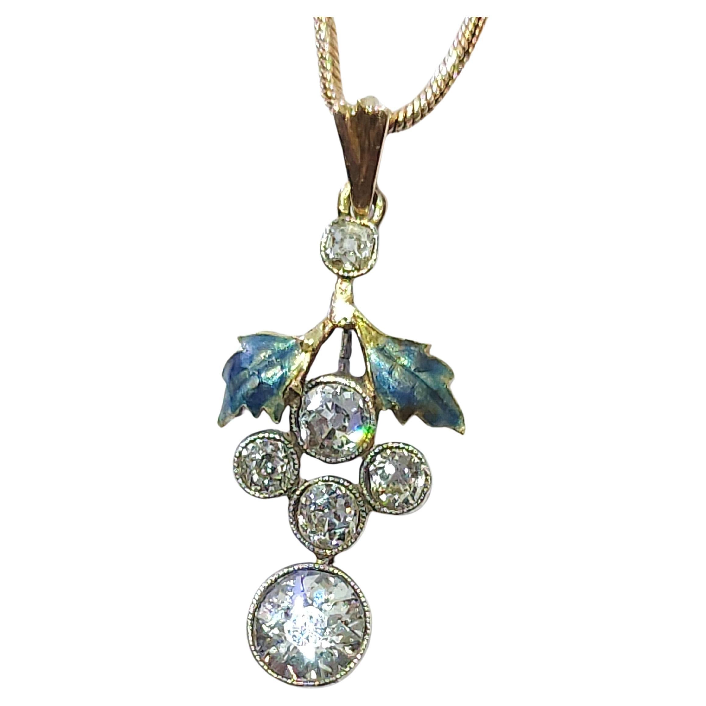 Ciondolo in oro con diamante Old Mine Cut di Antque Russian da 1,40 carati In condizioni buone in vendita a Cairo, EG