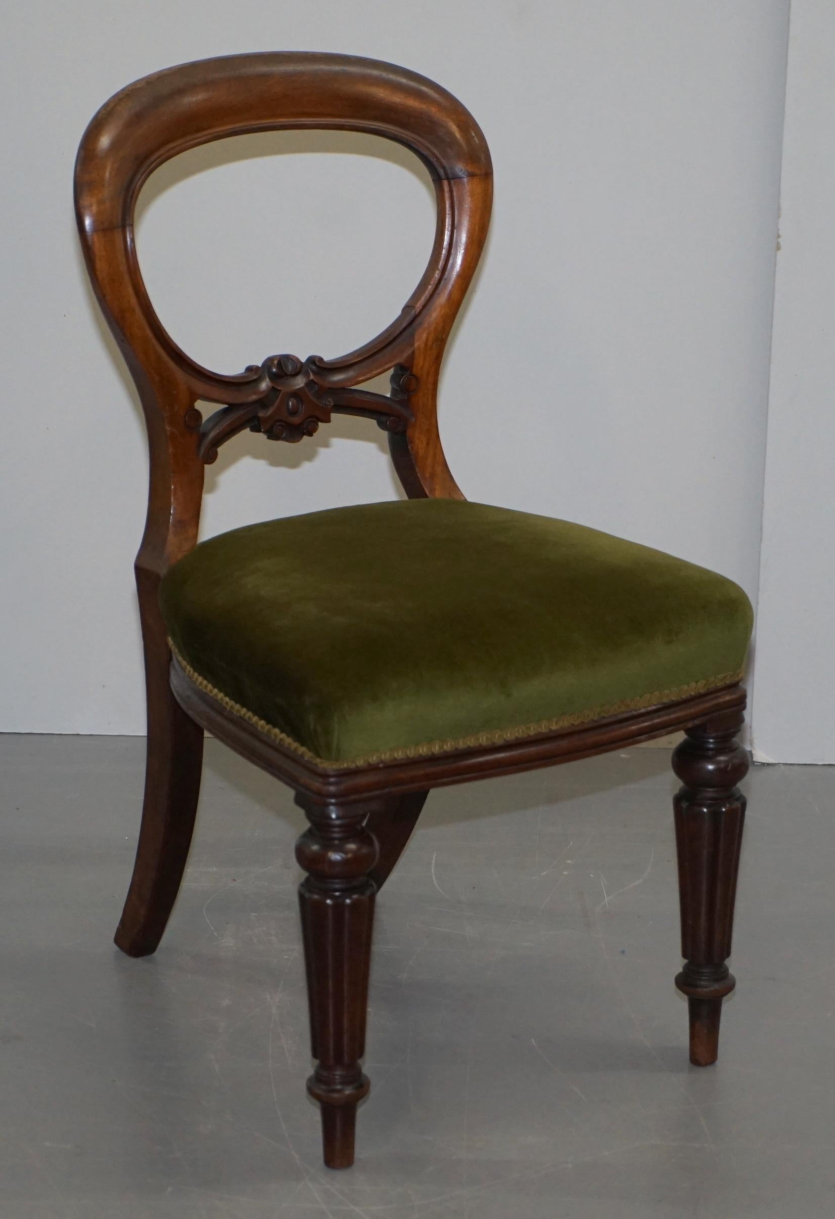 Antque Suite of circa 1860 Victorian Balloon Medallion Back Dining Chairs 8