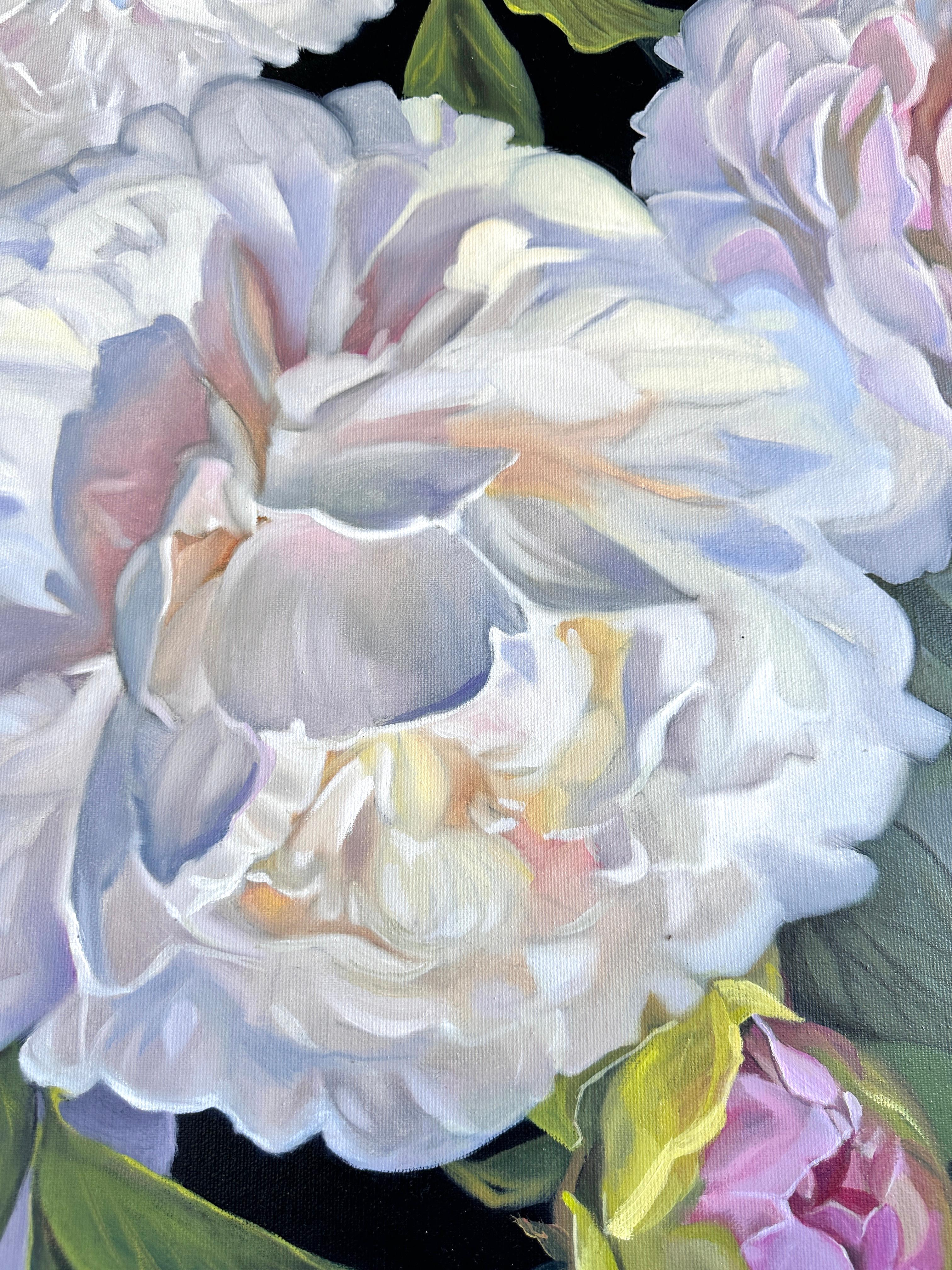 La luce dell'amore - pittura ad olio floreale realistica originale - arte contemporanea - Still-Life Painting Grigio di Antra Richards