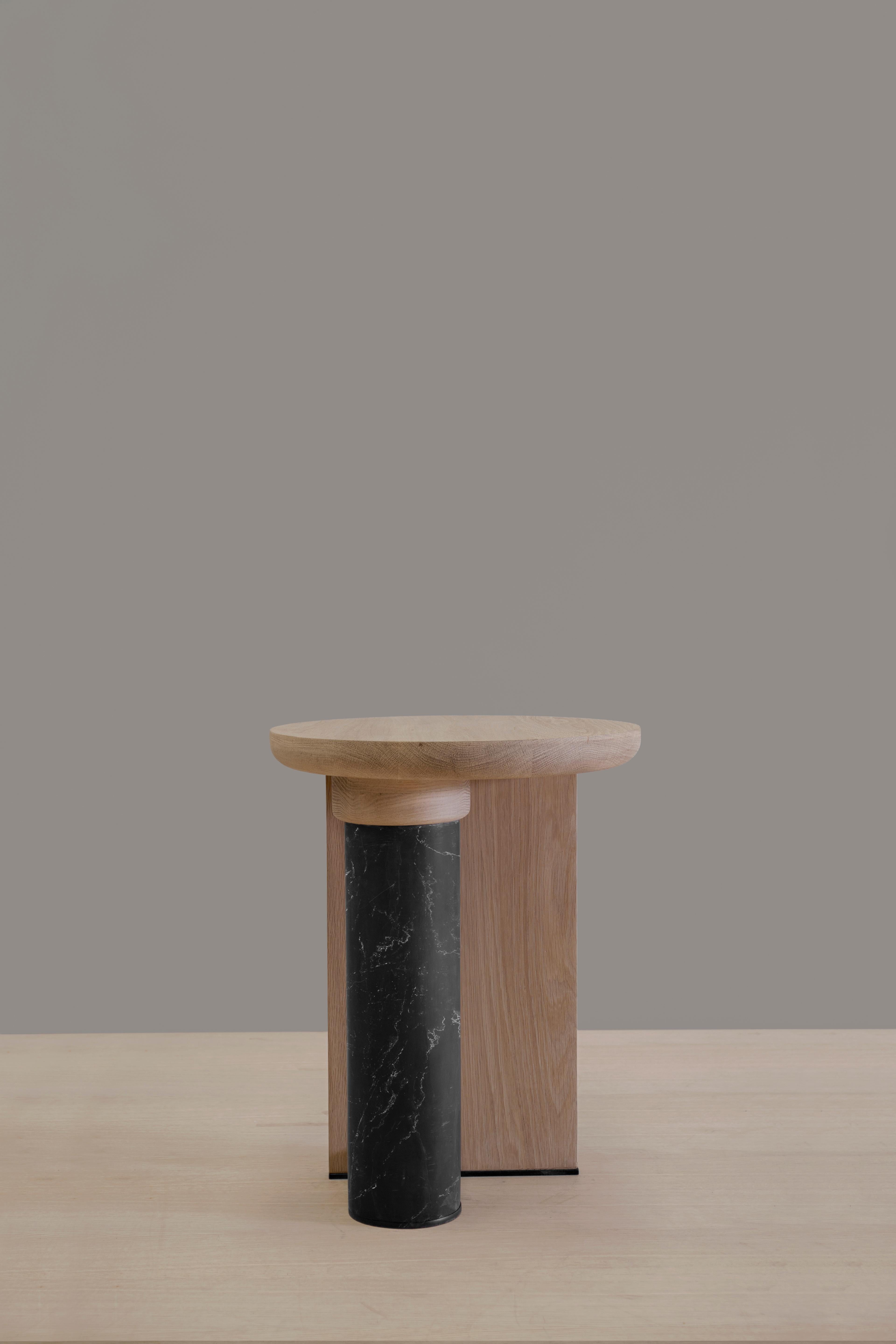 Antropología side table VI by Raúl de la Cerda
Dimensions: D 40 x W 40 x H 50 cm
Materials: oak wood, Negro Monterrey marble.

Solid holm white oak with Negro Monterrey marble side table.

Raul de la Cerda is an interdisciplinary designer