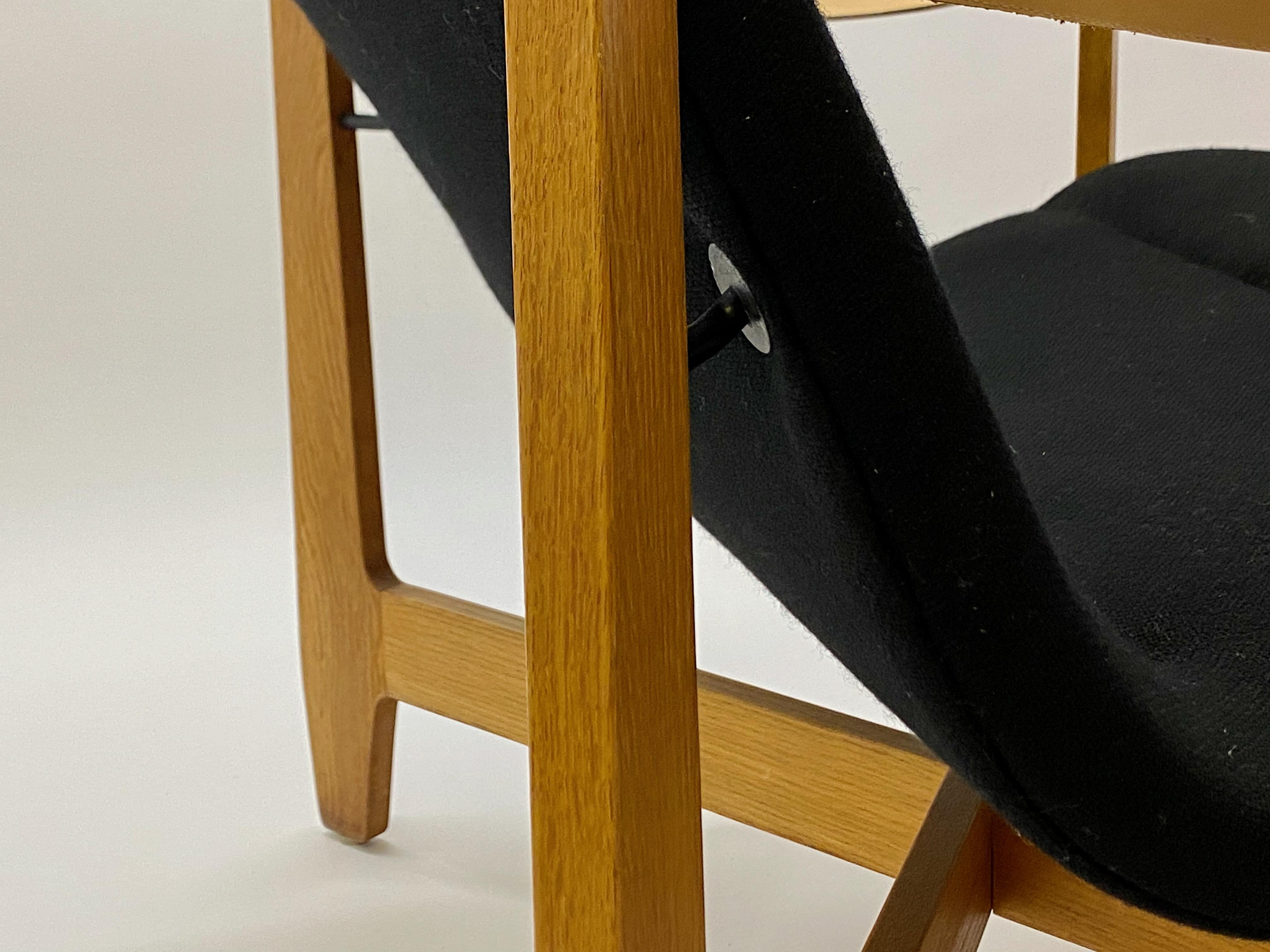 Scandinavian Modern Antti Nurmesniemi, a pair of 1950s '418' armchairs for Artek For Sale