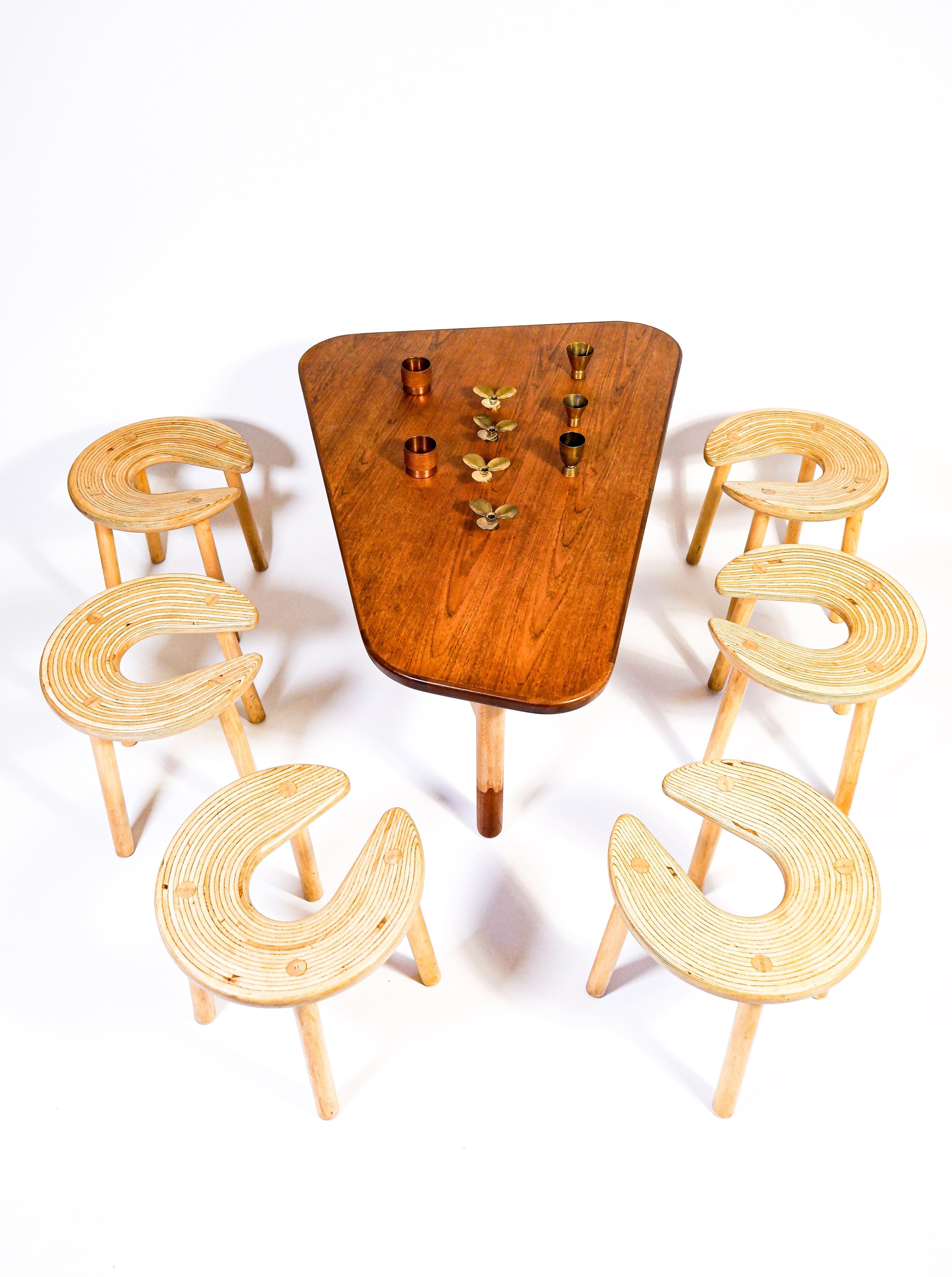 Antti Nurmesniemi, set of six Sauna stools, designed for the Palace Hotel, 1952 (Finnisch) im Angebot