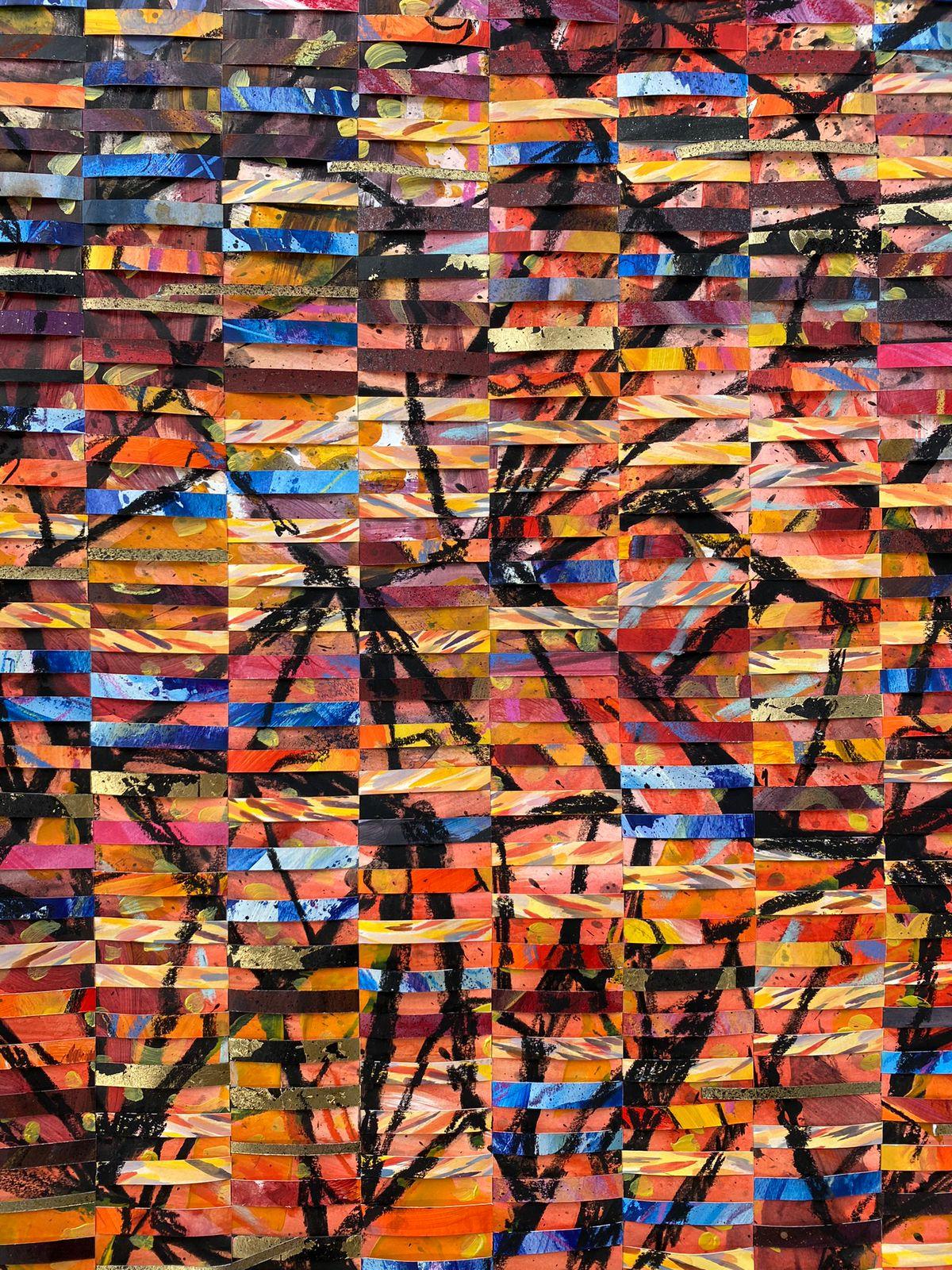 Großes abstraktes Gemälde in Mischtechnik auf gewebtem Fabriano-Gemälde „Ein brennendes Herz“ (Gold), Abstract Painting, von Anushka Kempken