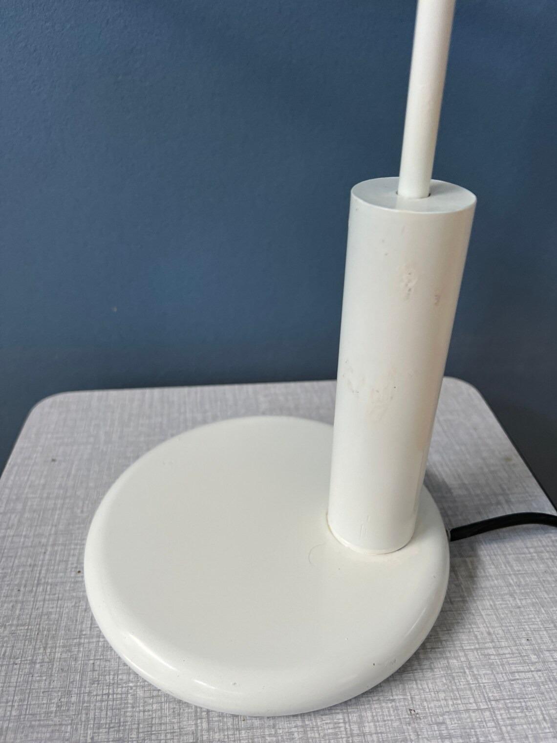 Lampe de bureau Anvia Elbow par Hoogervorst - Lampe de bureau blanche à bras pivotant en vente 3