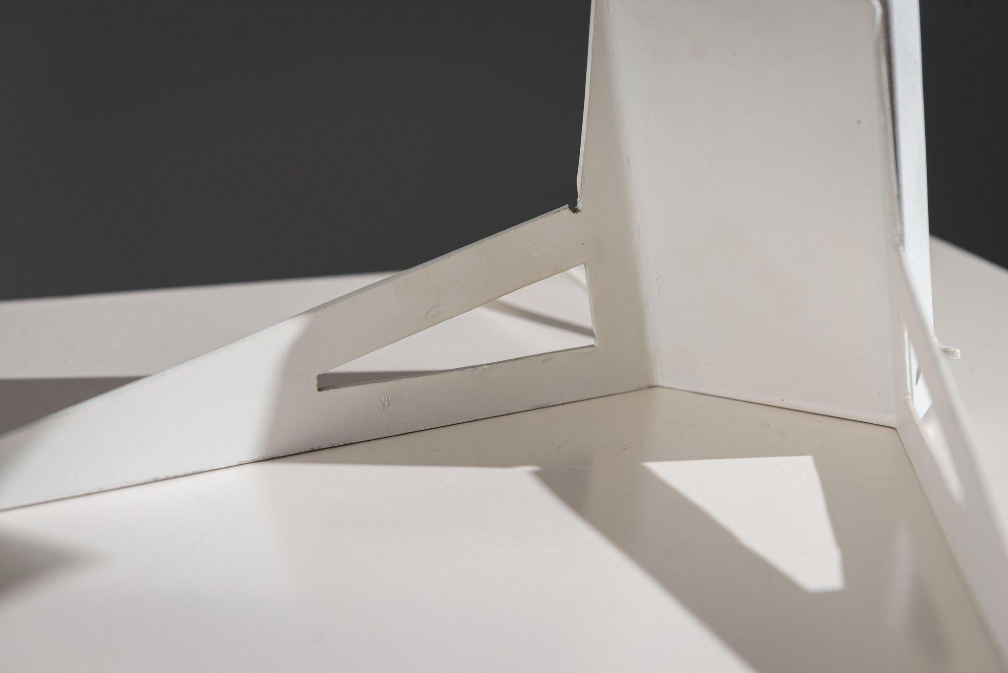 Anvia Stil minimalistische Tischlampe Mid-Century Die Niederlande 1950 im Angebot 6