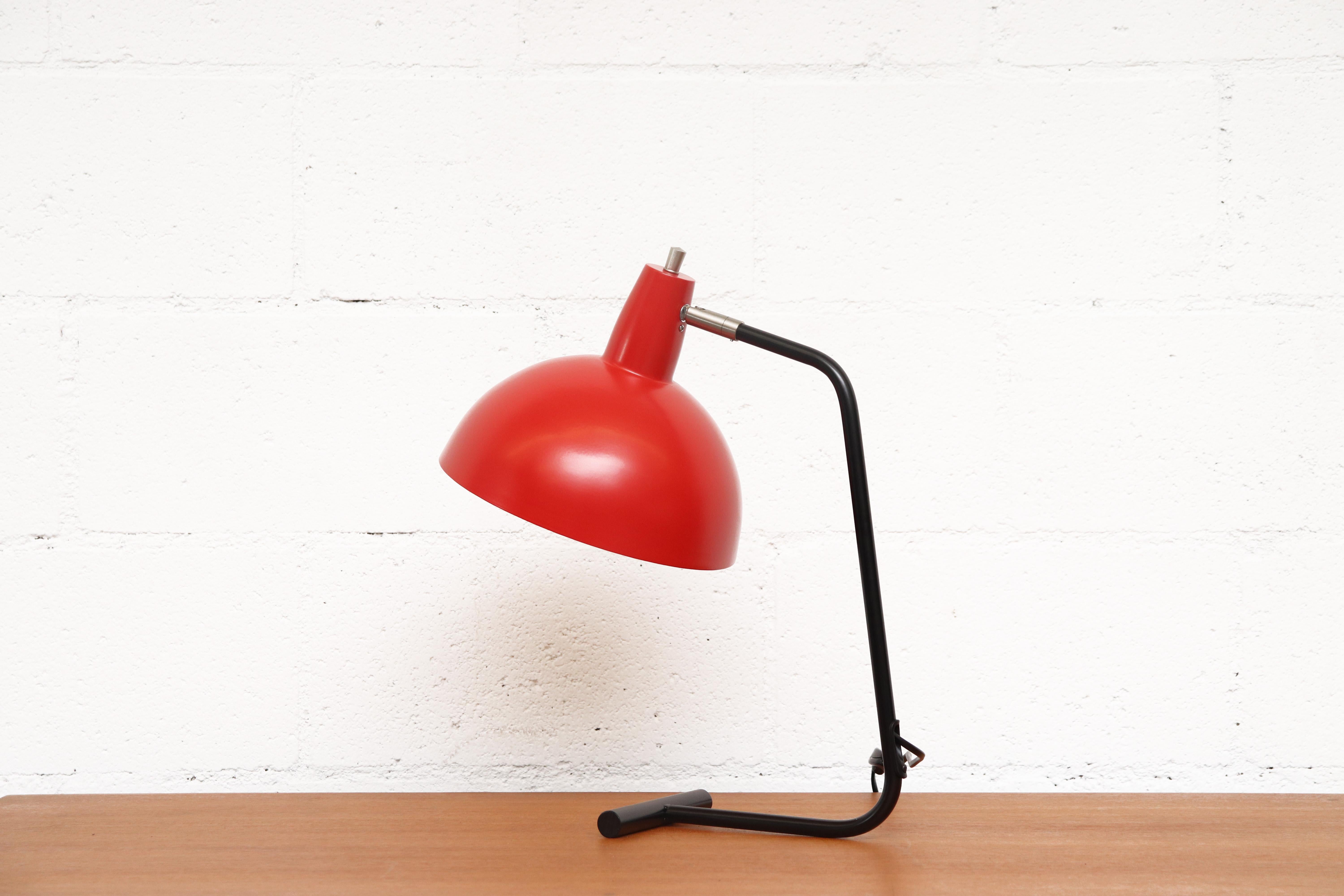 Anvia 'the Director' Table Lamp in Red In New Condition In Los Angeles, CA