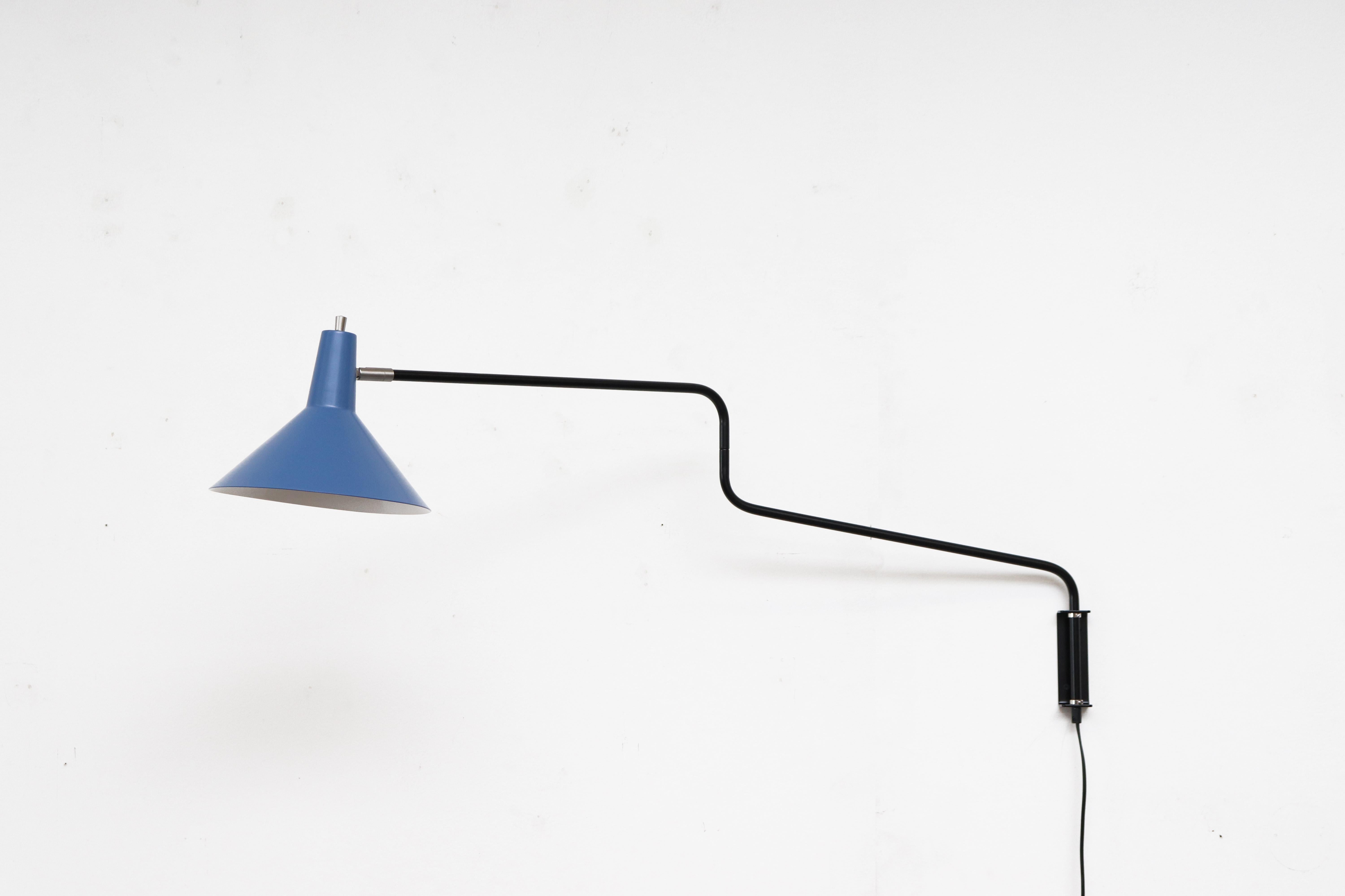 Mid-Century Modern Anvia 'The Paper Clip' Wall Lamp in Blue