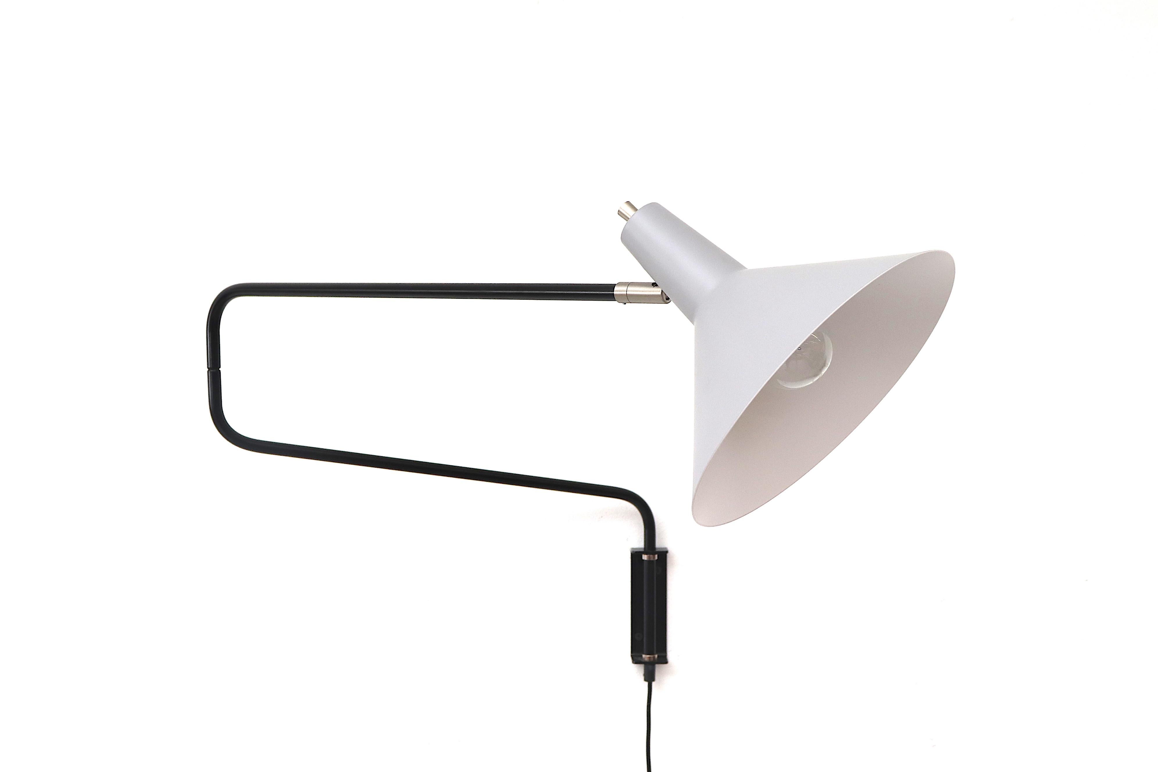 Dutch Anvia 'The Paper Clip' Wall Lamp in Grey
